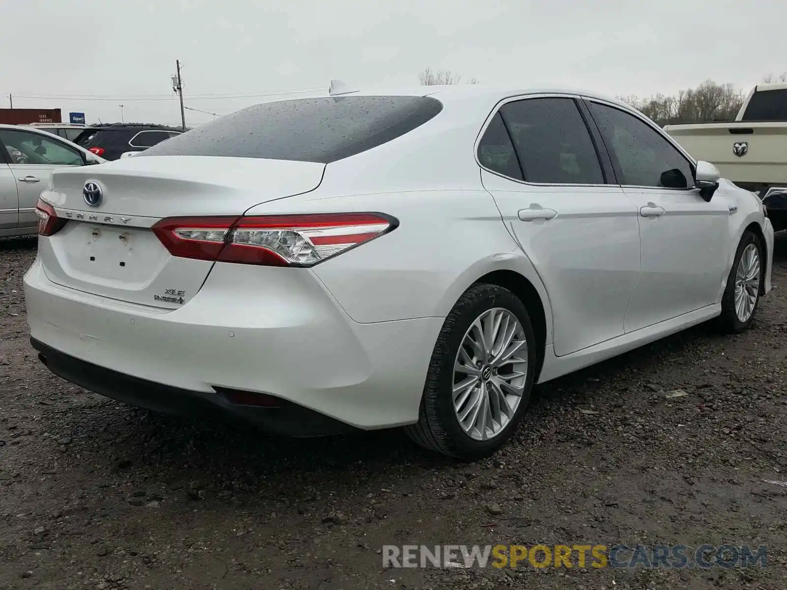 4 Photograph of a damaged car 4T1F31AK7LU522382 TOYOTA CAMRY 2020