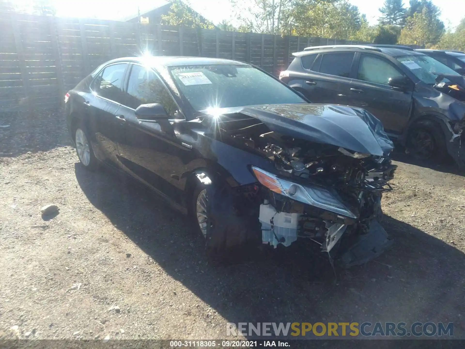 1 Photograph of a damaged car 4T1F31AK7LU529767 TOYOTA CAMRY 2020