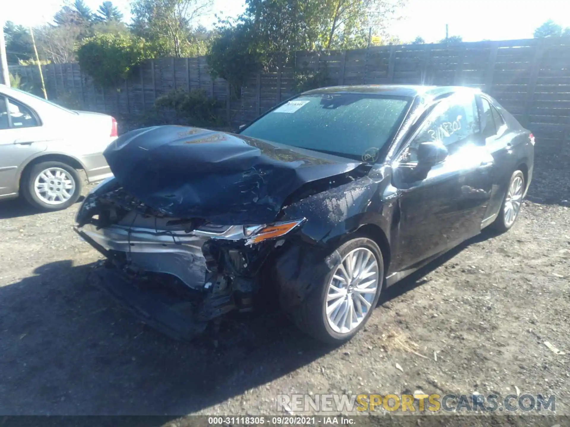 2 Photograph of a damaged car 4T1F31AK7LU529767 TOYOTA CAMRY 2020