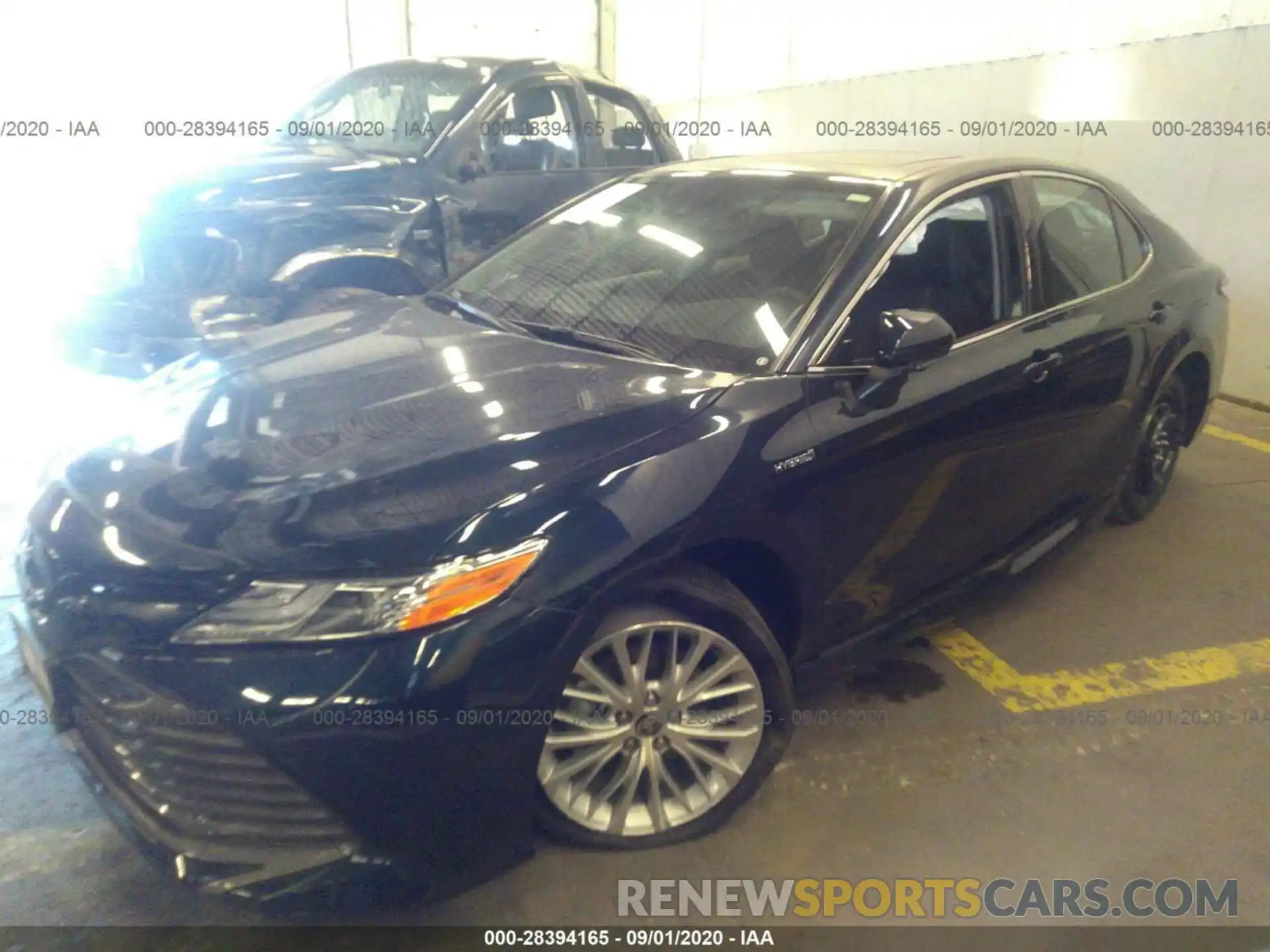 2 Photograph of a damaged car 4T1F31AK7LU535438 TOYOTA CAMRY 2020