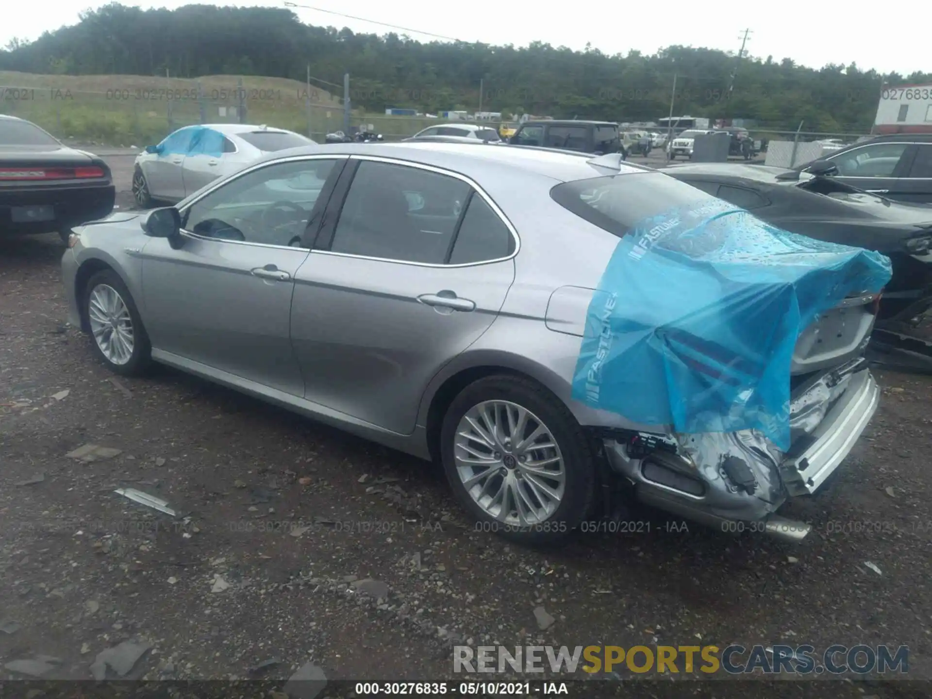 3 Photograph of a damaged car 4T1F31AK7LU543507 TOYOTA CAMRY 2020