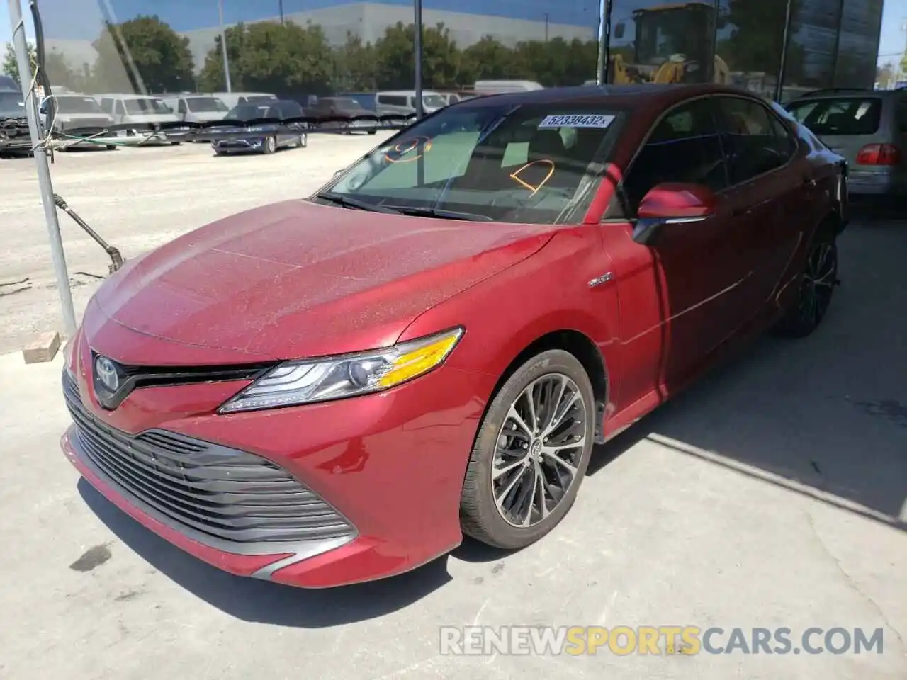 2 Photograph of a damaged car 4T1F31AK7LU545984 TOYOTA CAMRY 2020