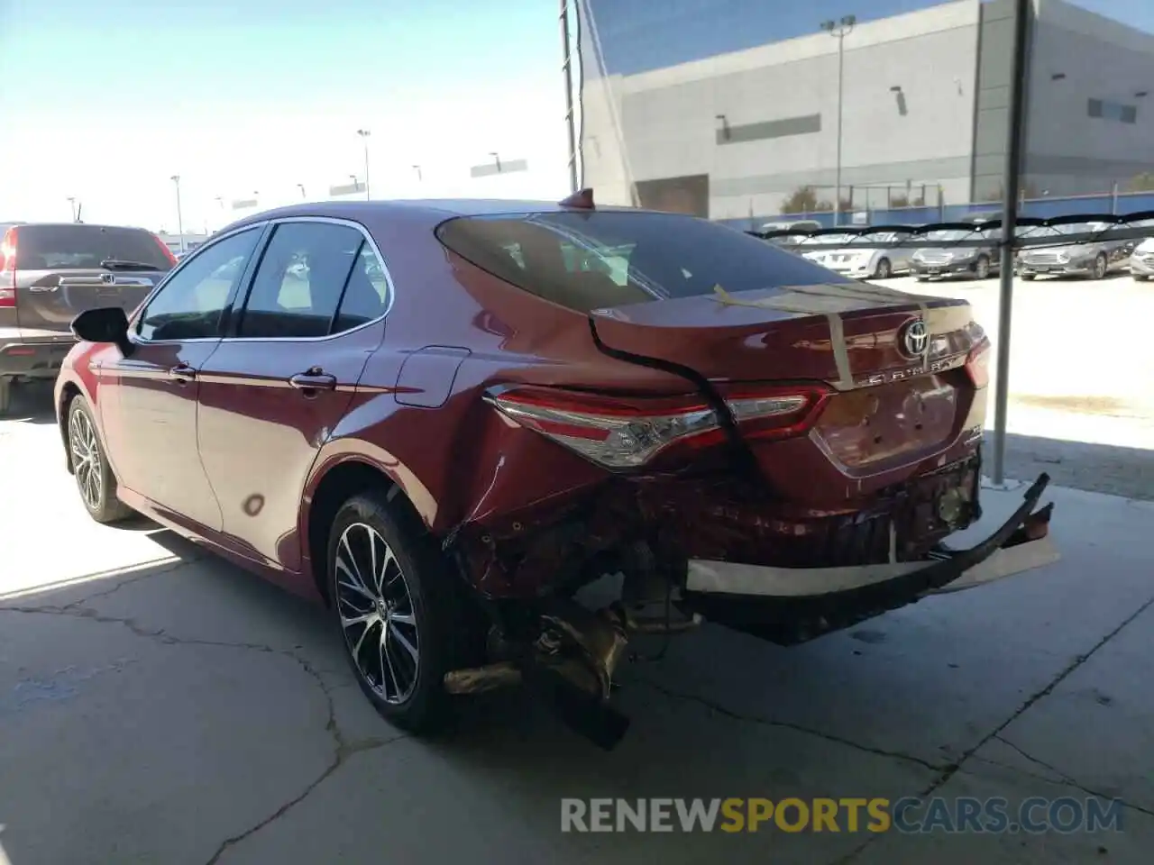 9 Photograph of a damaged car 4T1F31AK7LU545984 TOYOTA CAMRY 2020