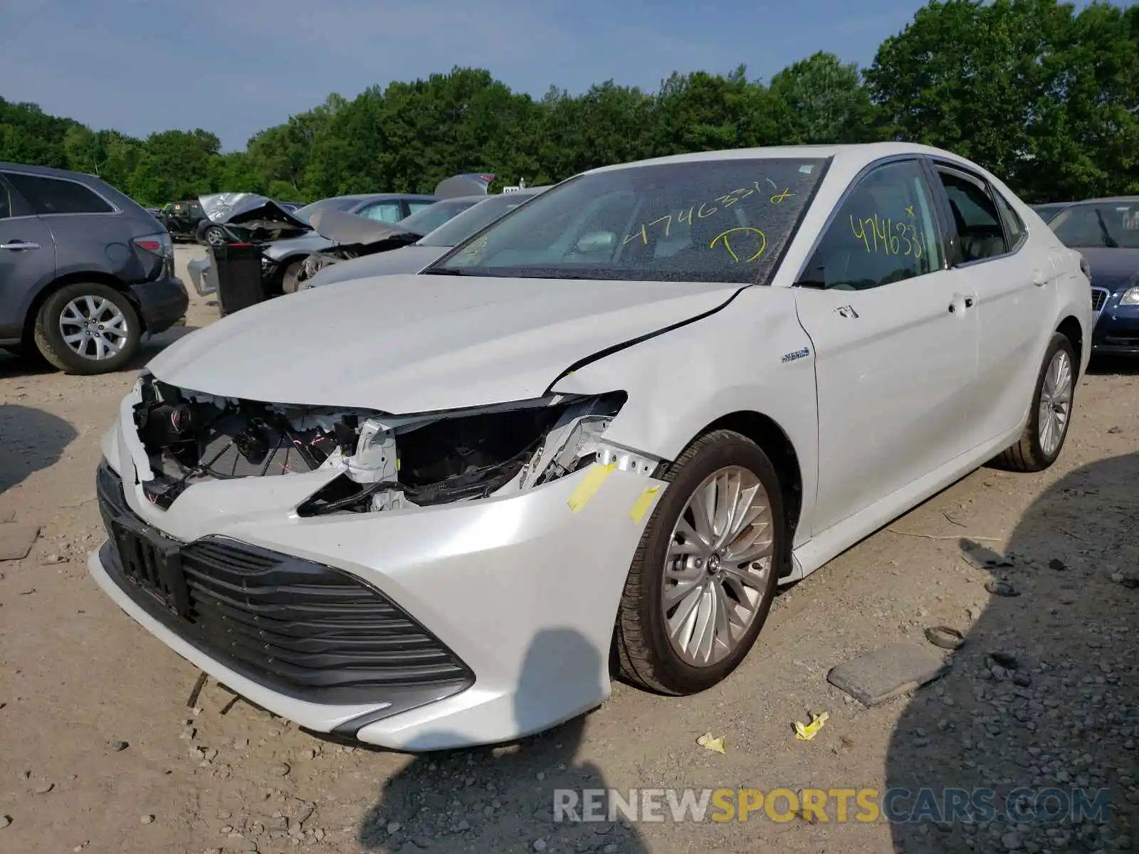 2 Photograph of a damaged car 4T1F31AK8LU522617 TOYOTA CAMRY 2020