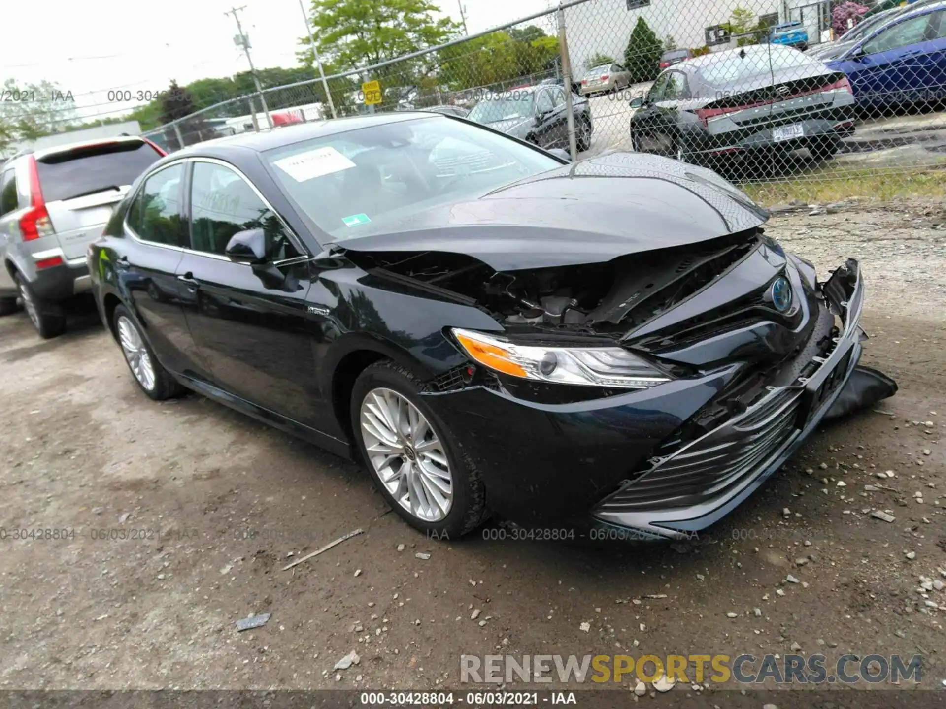 1 Photograph of a damaged car 4T1F31AK8LU531964 TOYOTA CAMRY 2020