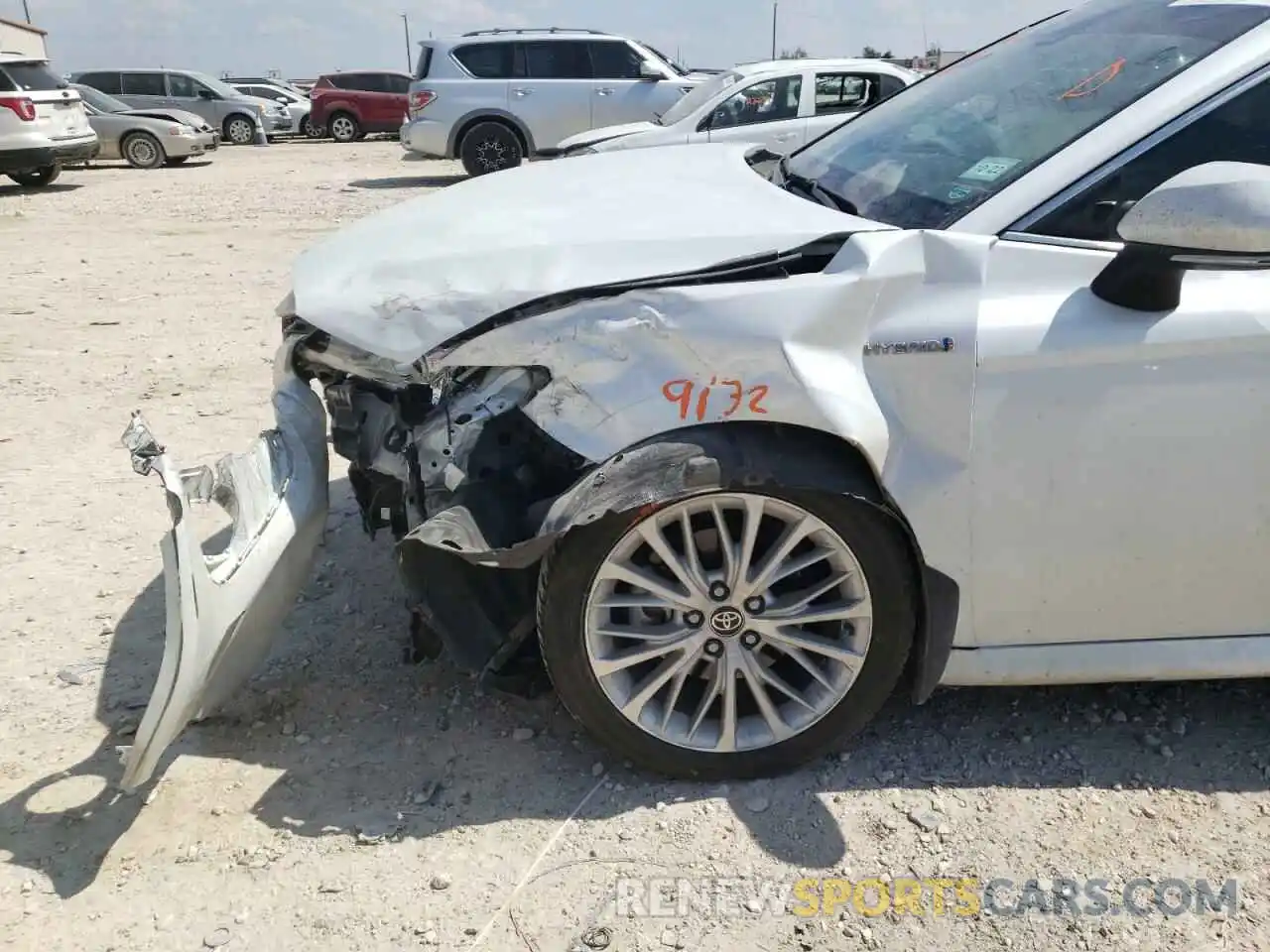 9 Photograph of a damaged car 4T1F31AK8LU545069 TOYOTA CAMRY 2020