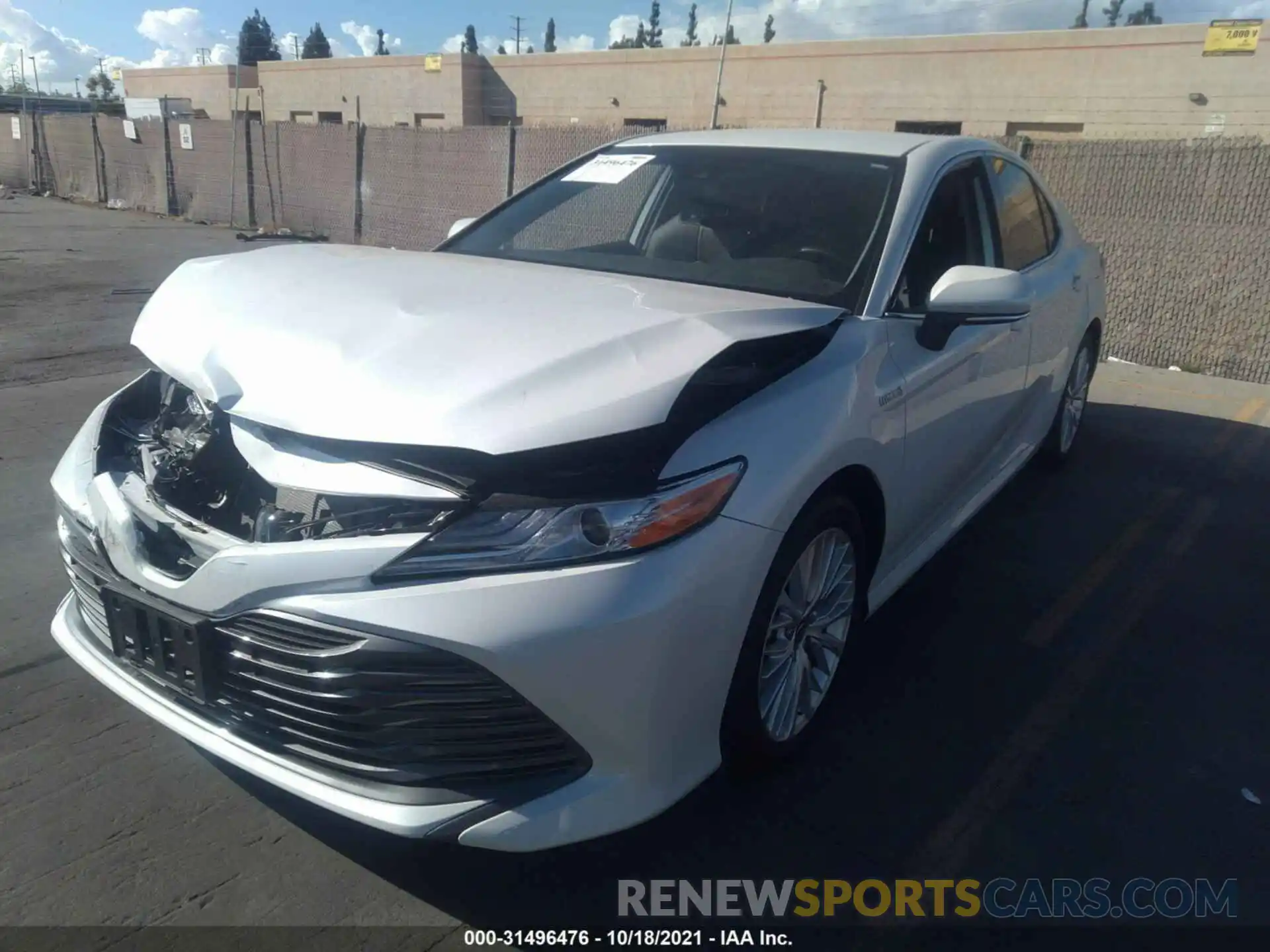 2 Photograph of a damaged car 4T1F31AK8LU545282 TOYOTA CAMRY 2020