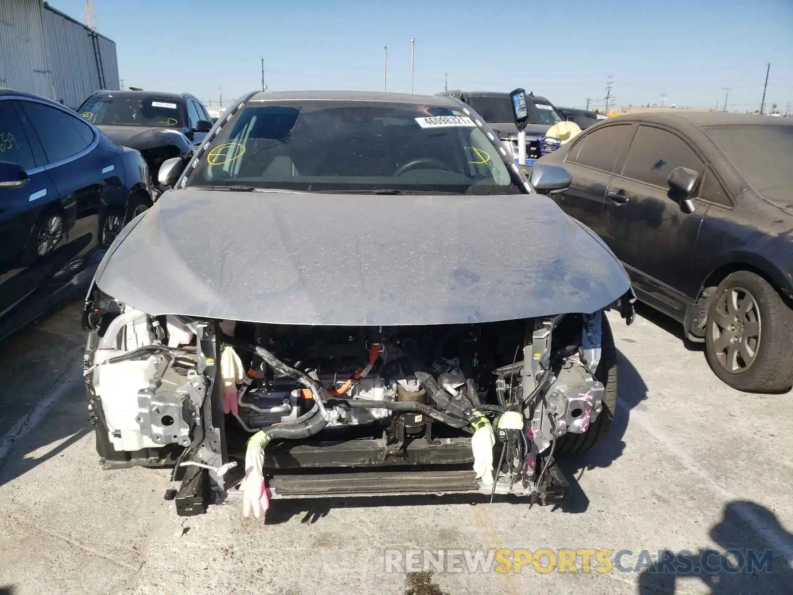 9 Photograph of a damaged car 4T1F31AK9LU012115 TOYOTA CAMRY 2020