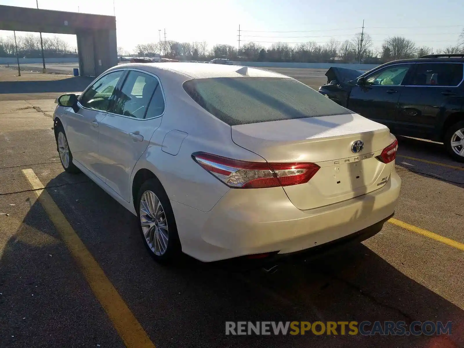 3 Photograph of a damaged car 4T1F31AKXLU522344 TOYOTA CAMRY 2020