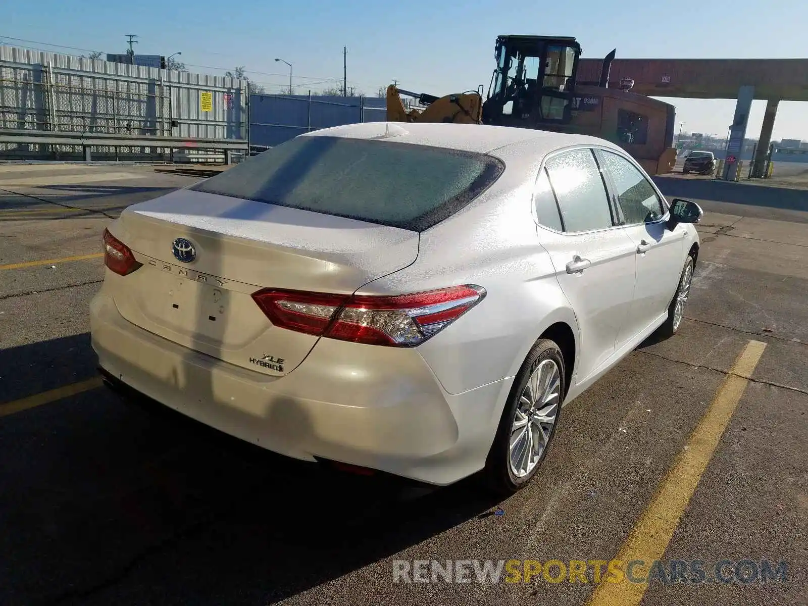 4 Photograph of a damaged car 4T1F31AKXLU522344 TOYOTA CAMRY 2020