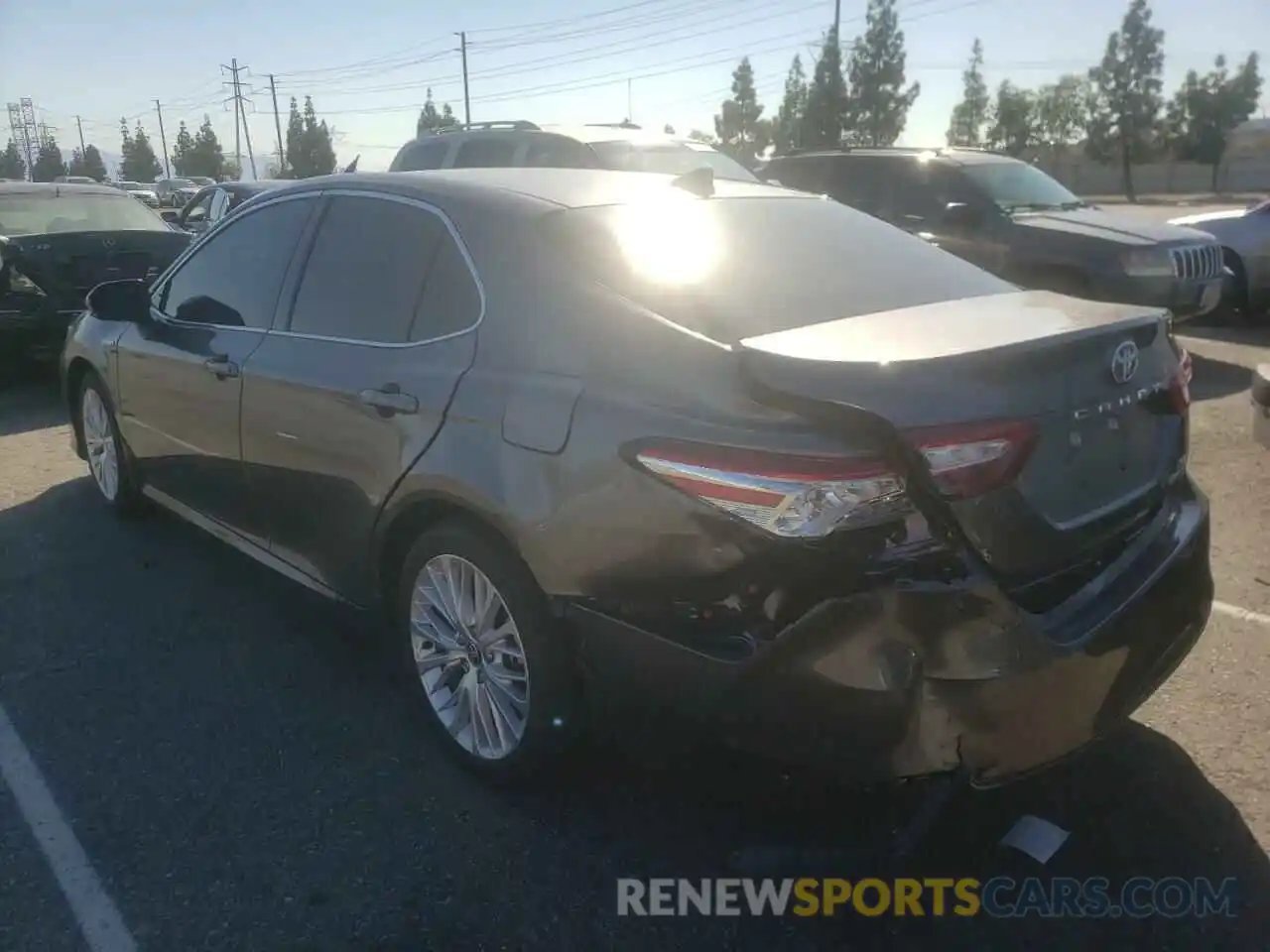 3 Photograph of a damaged car 4T1F31AKXLU543078 TOYOTA CAMRY 2020