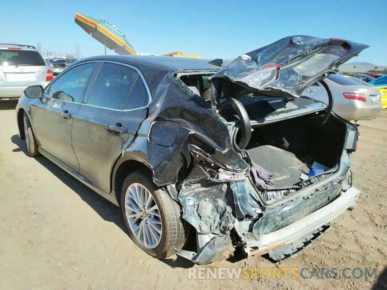 3 Photograph of a damaged car 4T1FZ1AK1LU042174 TOYOTA CAMRY 2020