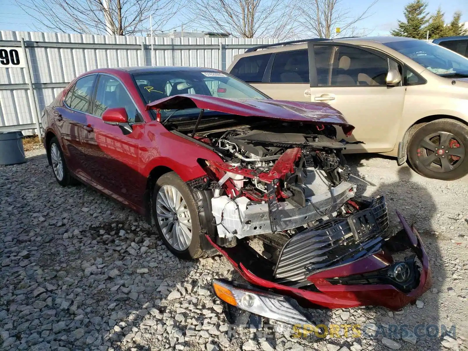 1 Photograph of a damaged car 4T1FZ1AK3LU038093 TOYOTA CAMRY 2020