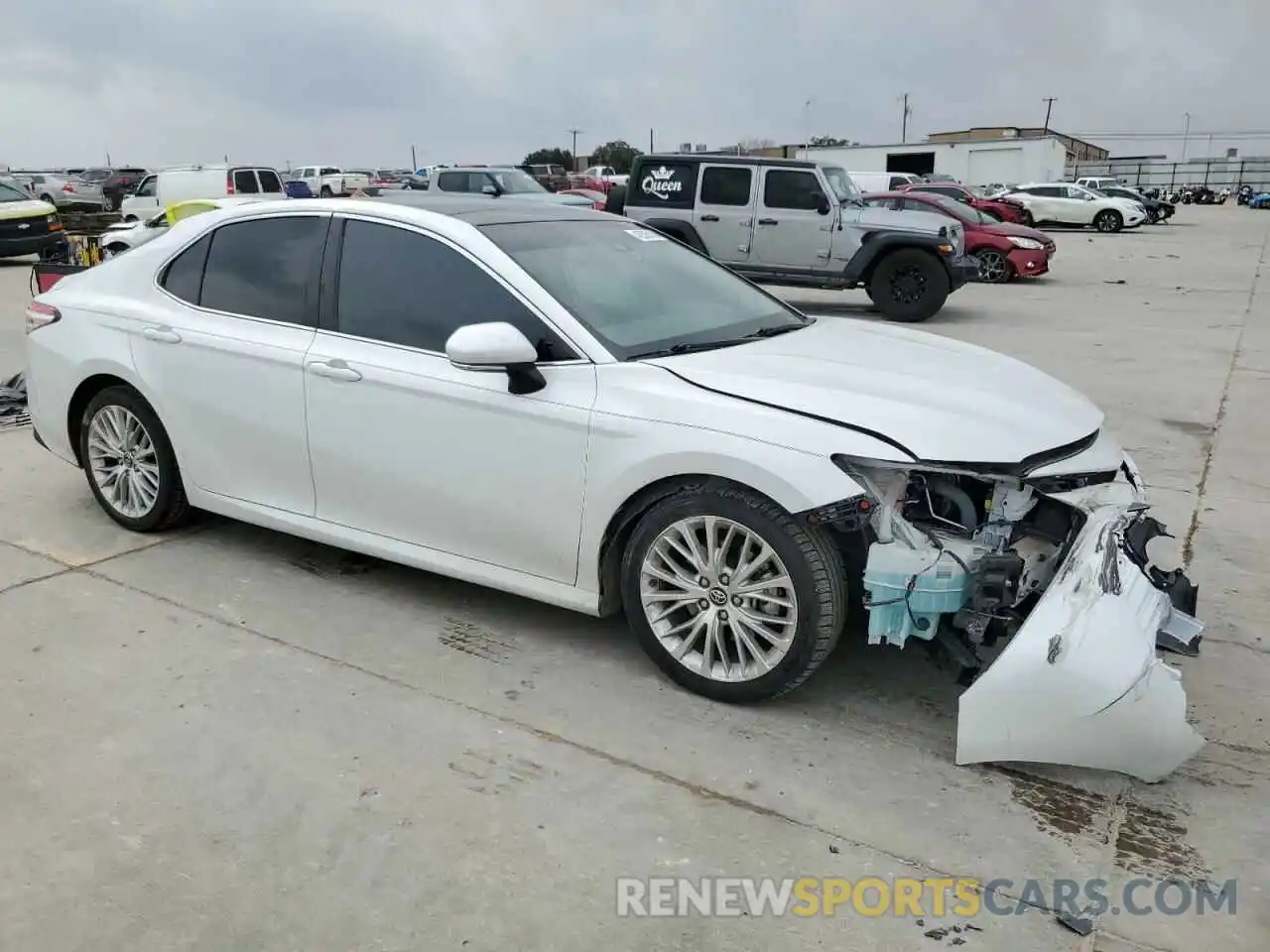 4 Photograph of a damaged car 4T1FZ1AK7LU036833 TOYOTA CAMRY 2020