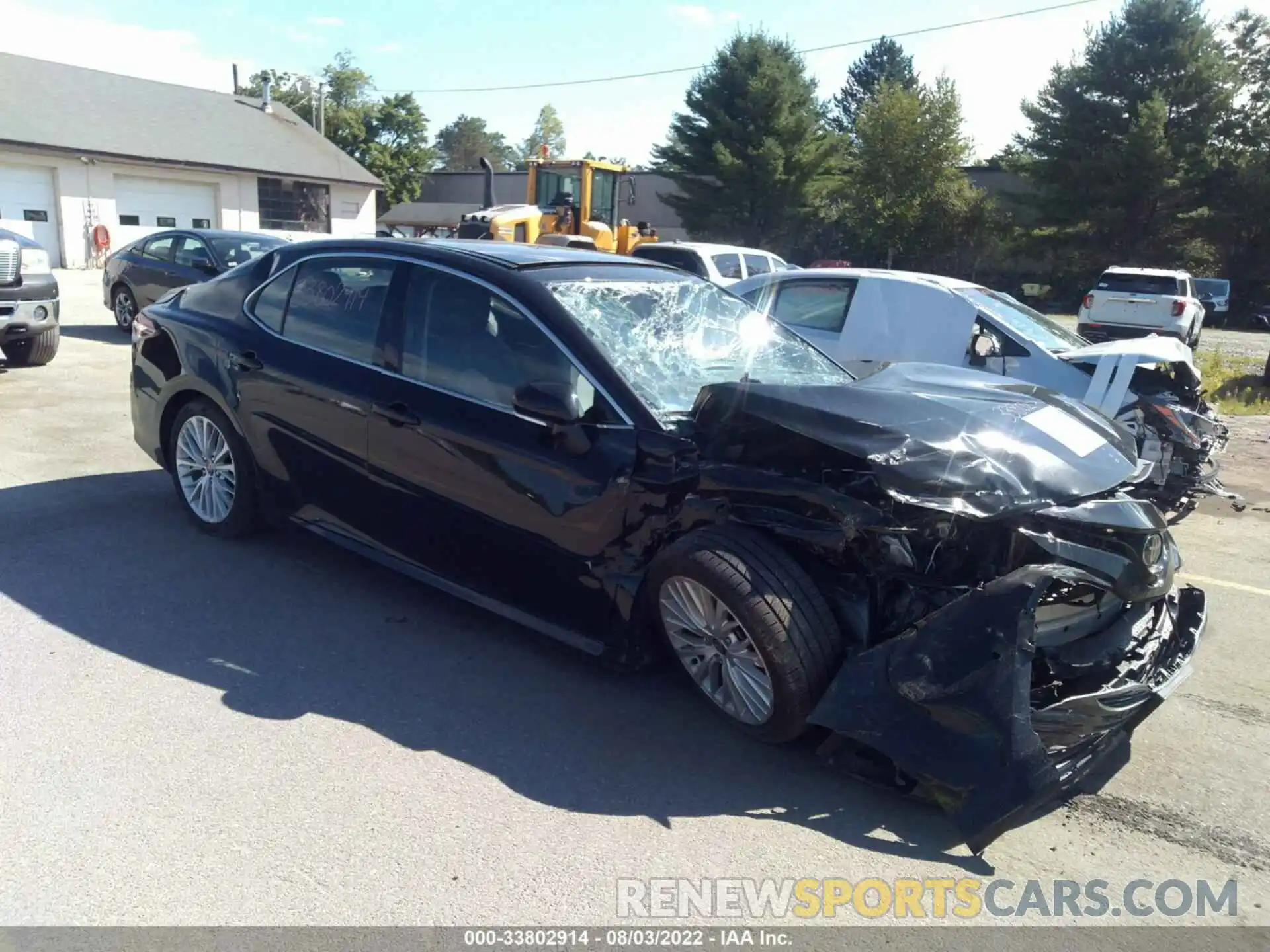 1 Photograph of a damaged car 4T1FZ1AK8LU040759 TOYOTA CAMRY 2020