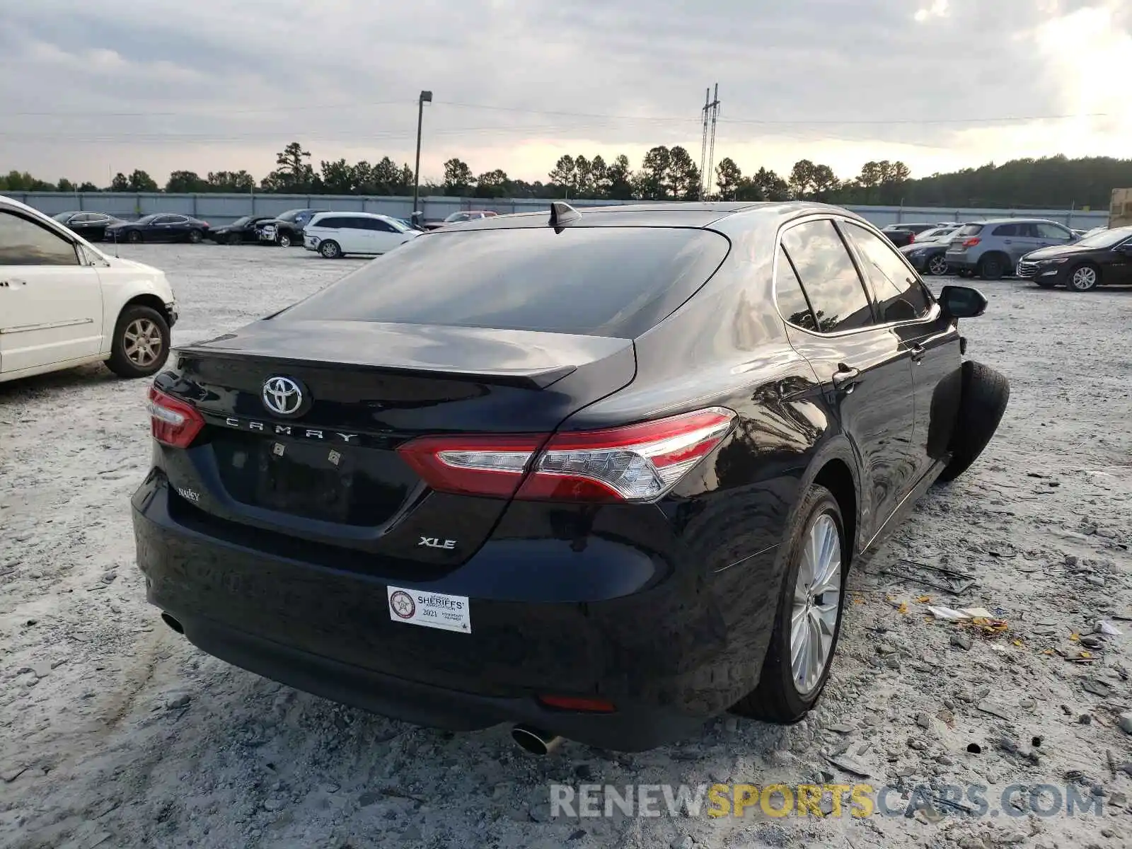 4 Photograph of a damaged car 4T1FZ1AKXLU034462 TOYOTA CAMRY 2020