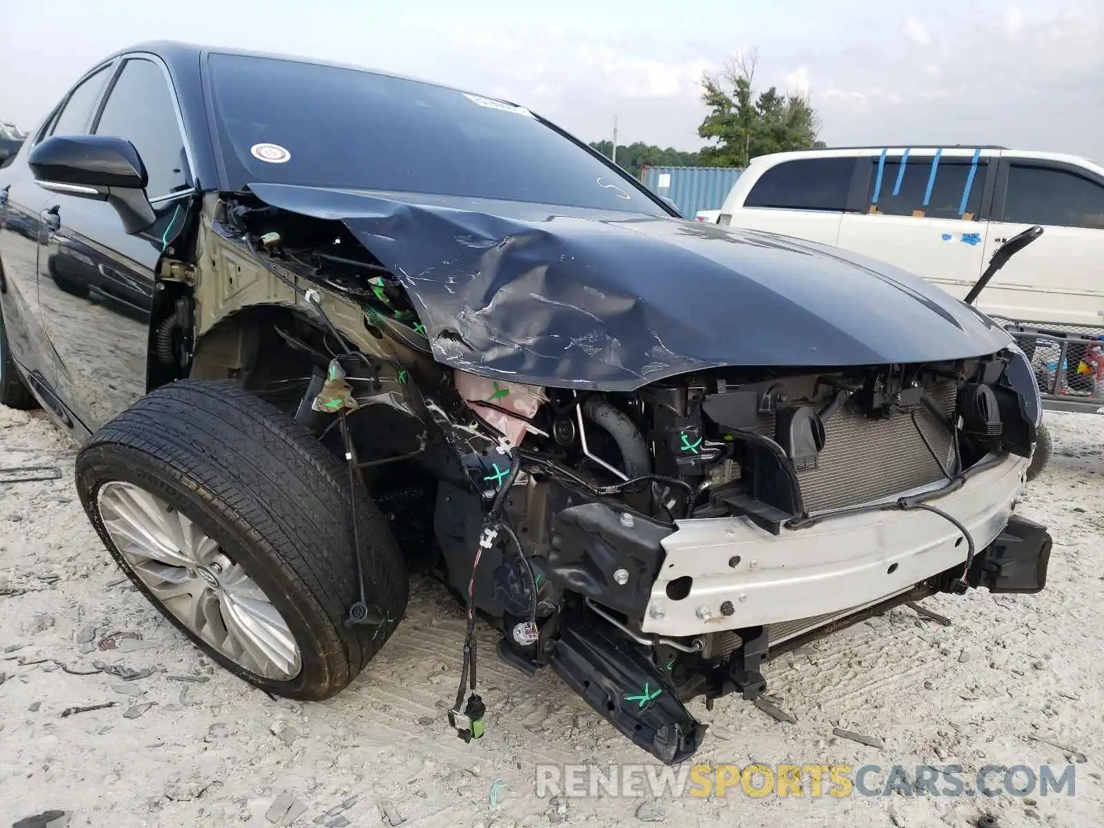 9 Photograph of a damaged car 4T1FZ1AKXLU034462 TOYOTA CAMRY 2020