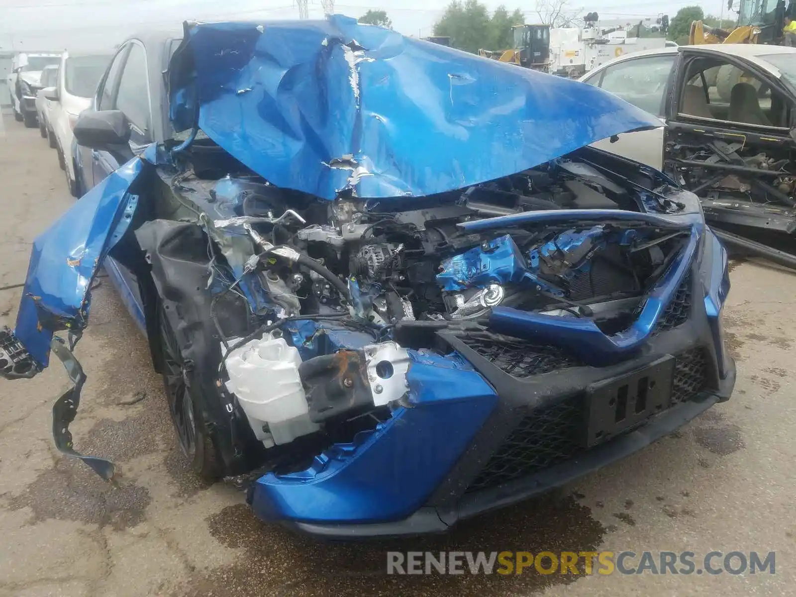 1 Photograph of a damaged car 4T1G11AK0LU304052 TOYOTA CAMRY 2020