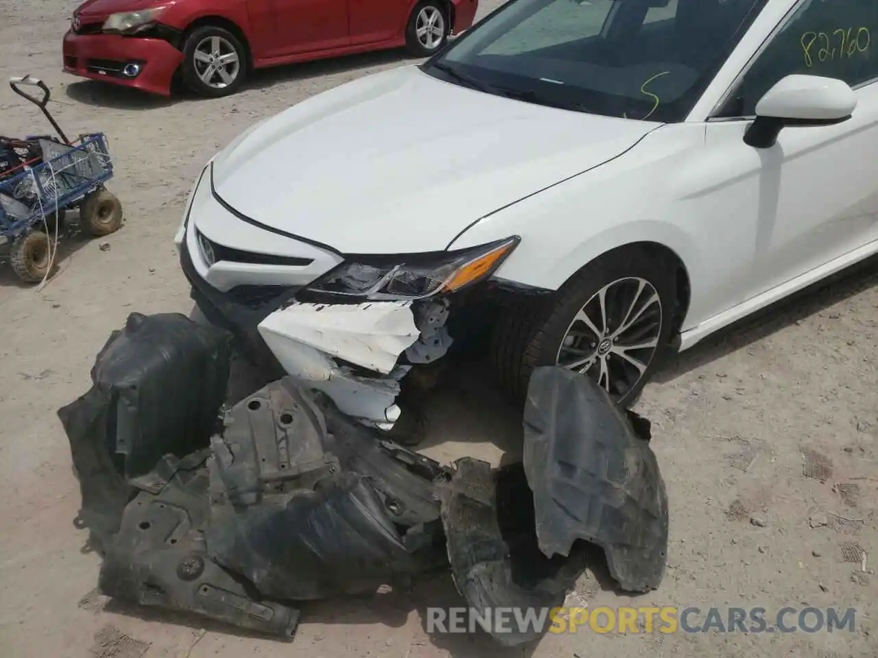 9 Photograph of a damaged car 4T1G11AK0LU309042 TOYOTA CAMRY 2020