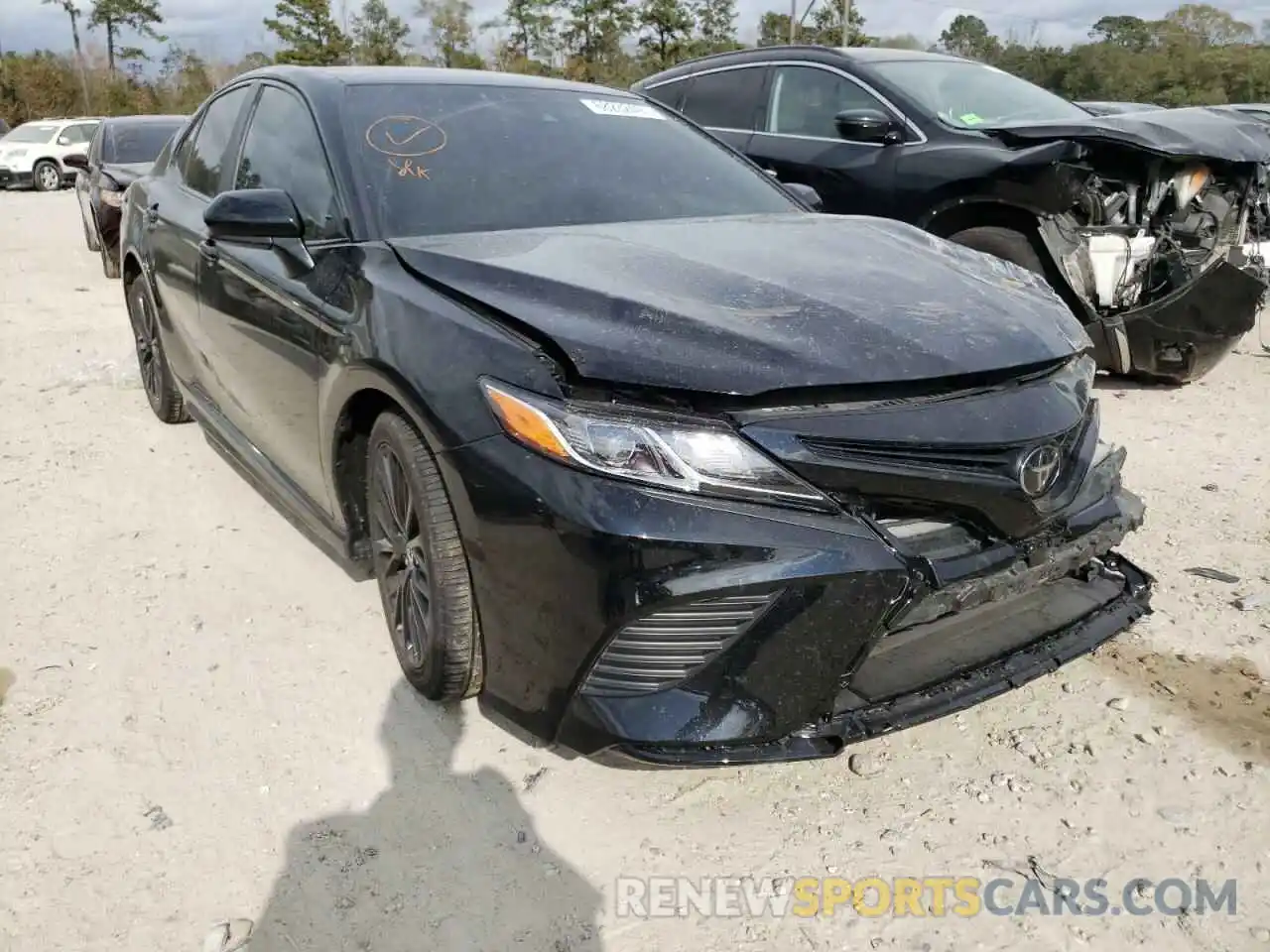 1 Photograph of a damaged car 4T1G11AK0LU311826 TOYOTA CAMRY 2020