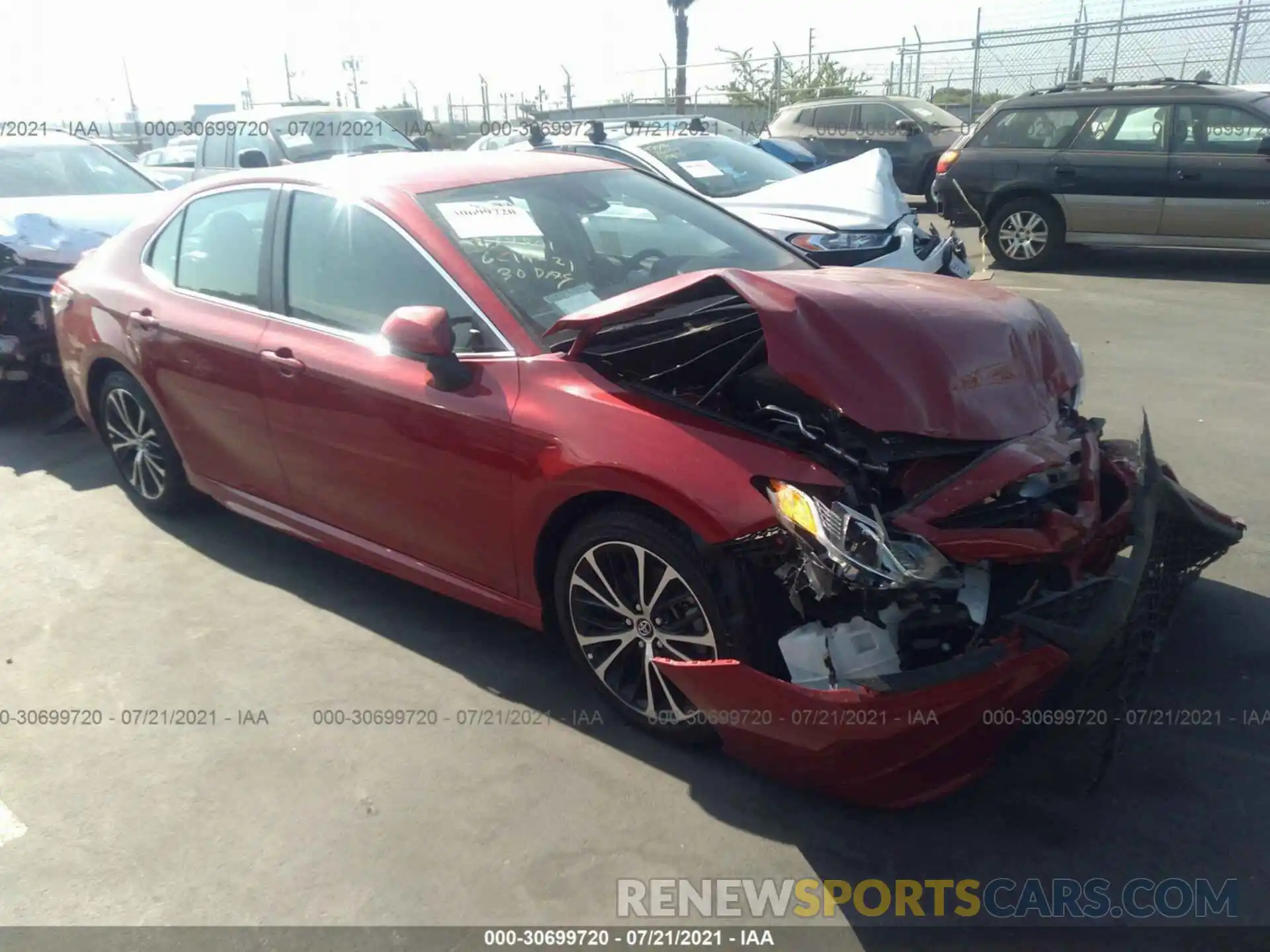 1 Photograph of a damaged car 4T1G11AK0LU318128 TOYOTA CAMRY 2020