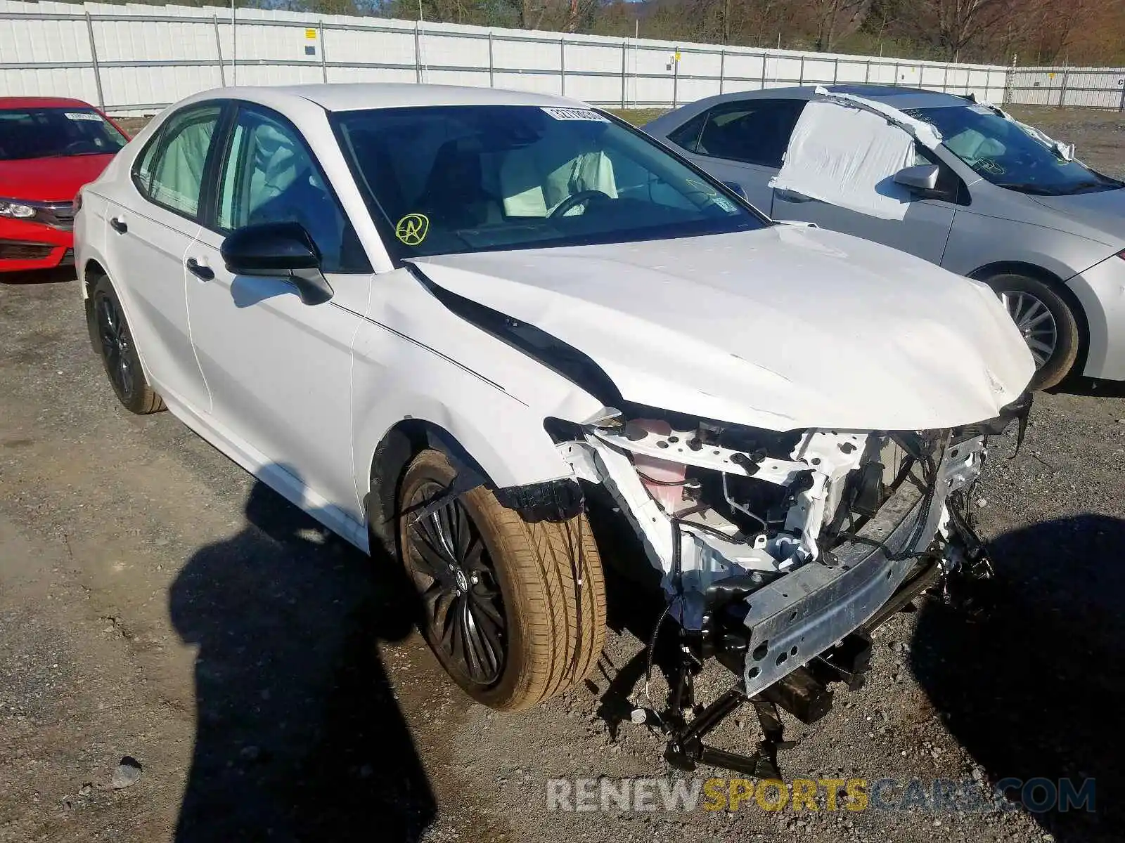 1 Photograph of a damaged car 4T1G11AK0LU319084 TOYOTA CAMRY 2020