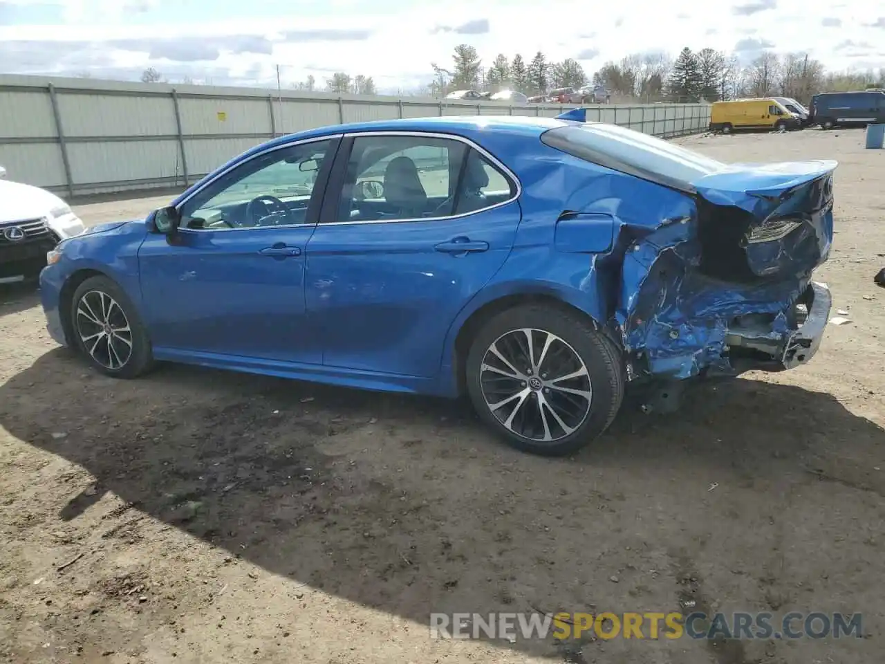 2 Photograph of a damaged car 4T1G11AK0LU323989 TOYOTA CAMRY 2020