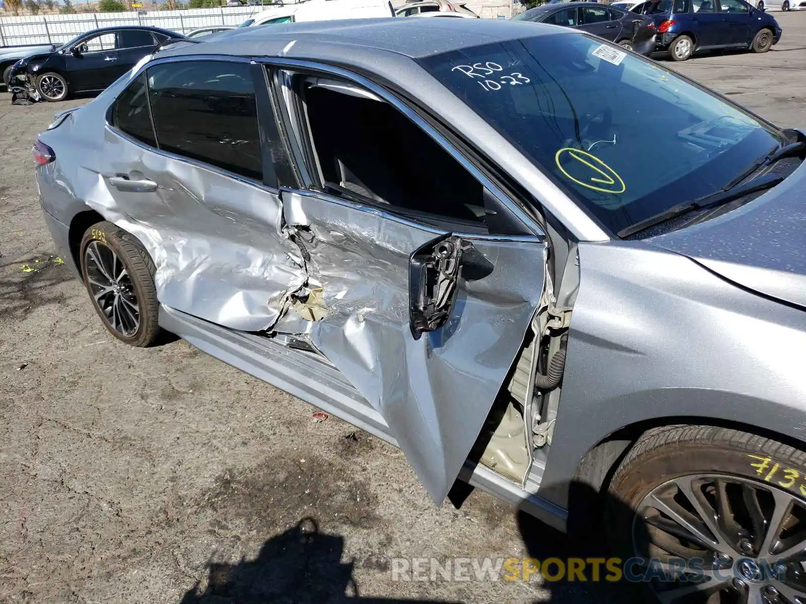 9 Photograph of a damaged car 4T1G11AK0LU326780 TOYOTA CAMRY 2020