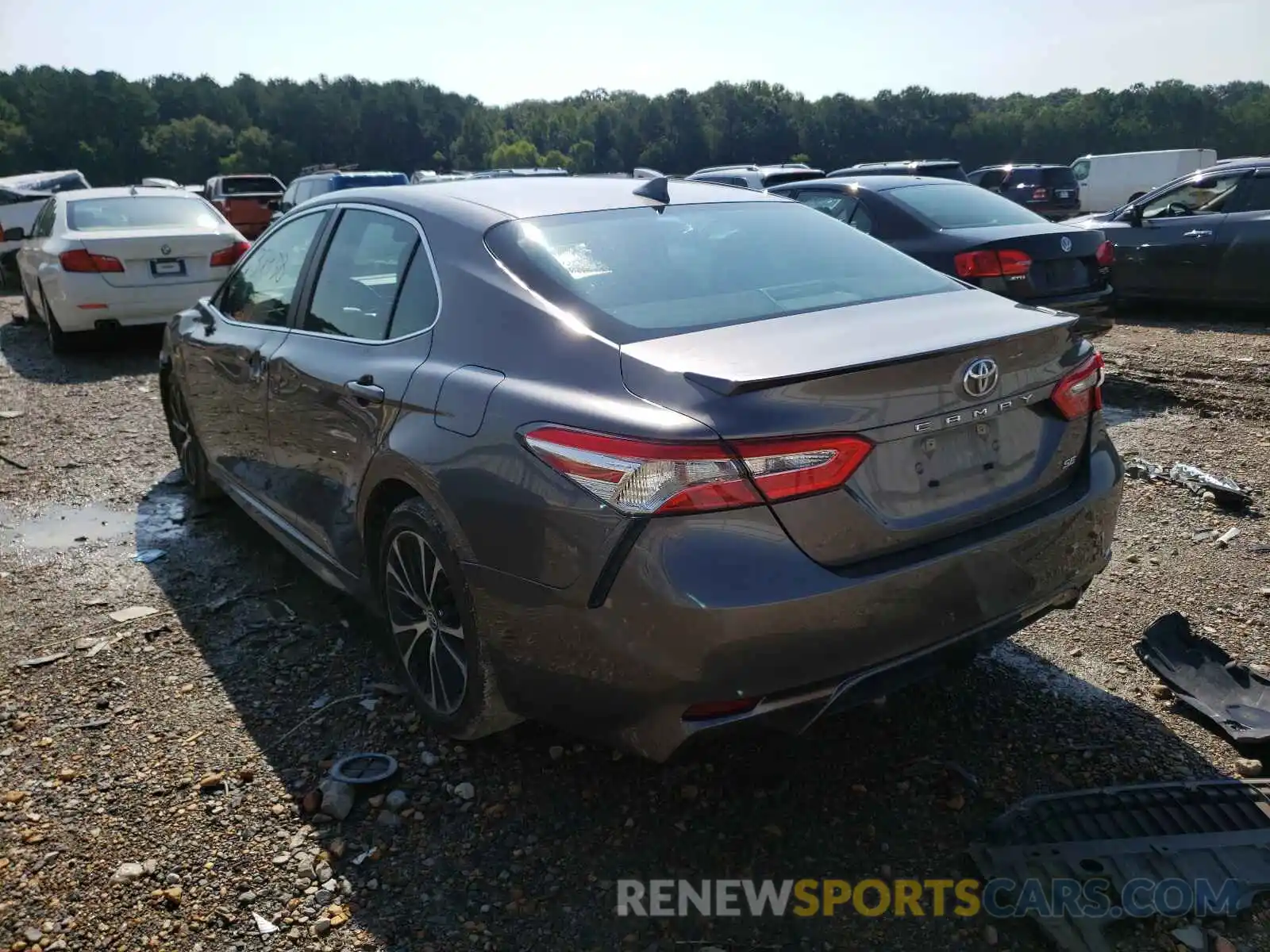 3 Photograph of a damaged car 4T1G11AK0LU326911 TOYOTA CAMRY 2020