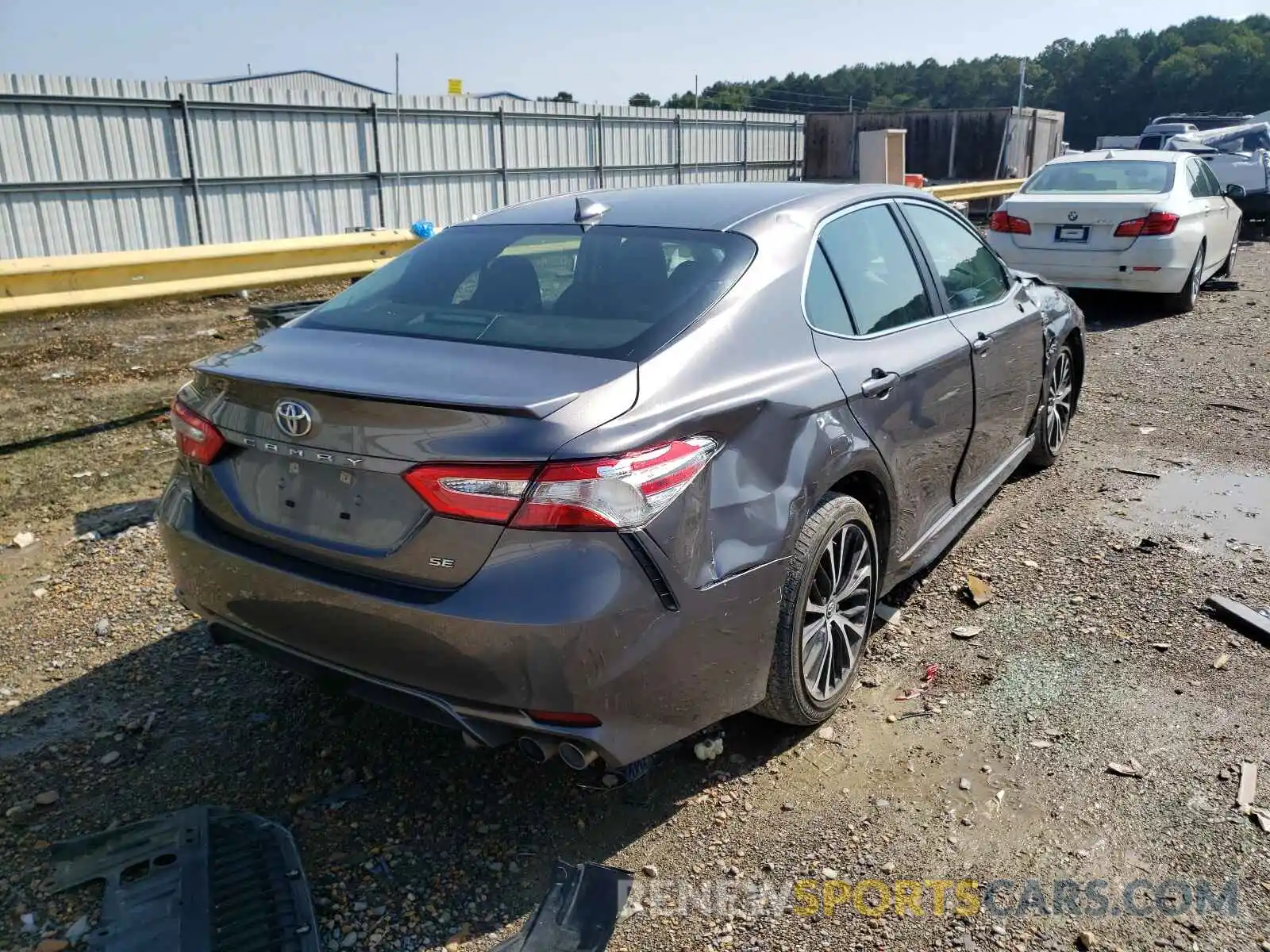 4 Photograph of a damaged car 4T1G11AK0LU326911 TOYOTA CAMRY 2020