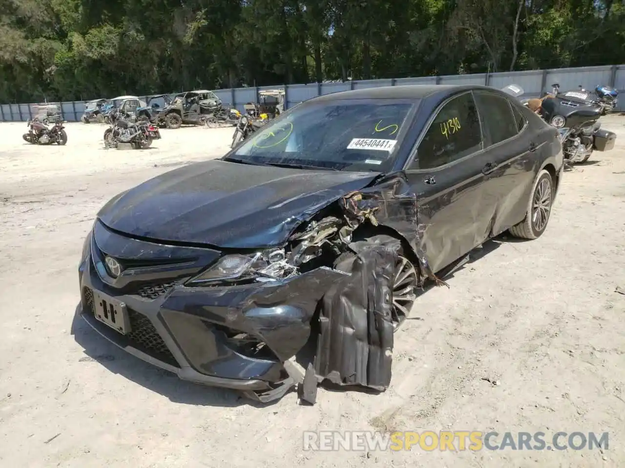 2 Photograph of a damaged car 4T1G11AK0LU327184 TOYOTA CAMRY 2020