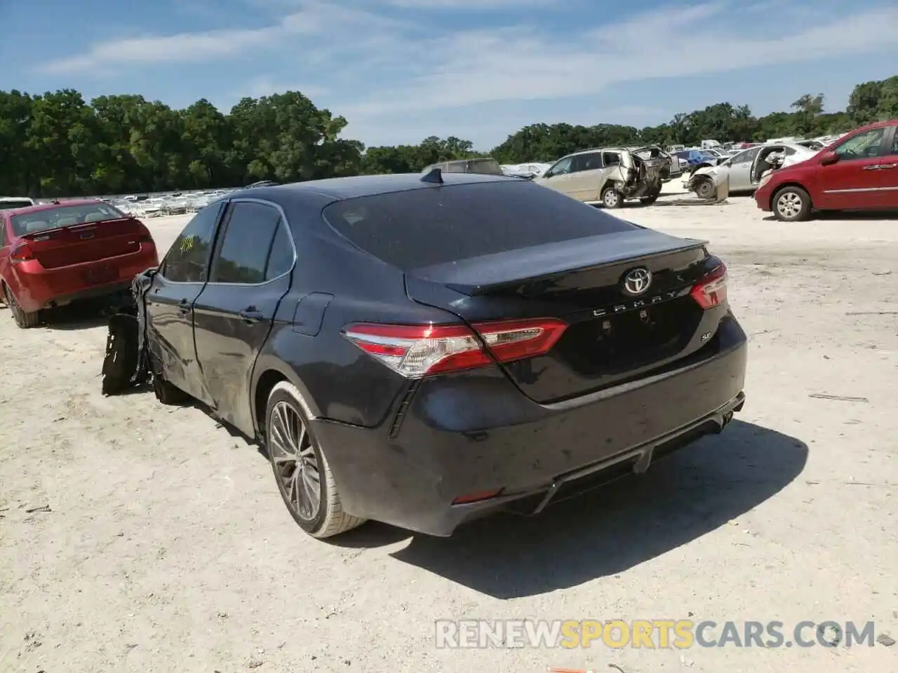 3 Photograph of a damaged car 4T1G11AK0LU327184 TOYOTA CAMRY 2020