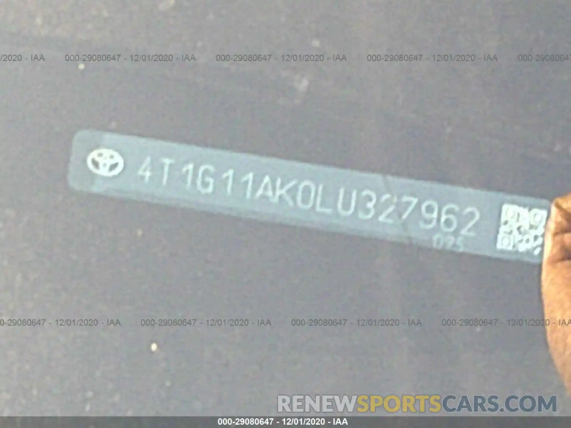 9 Photograph of a damaged car 4T1G11AK0LU327962 TOYOTA CAMRY 2020