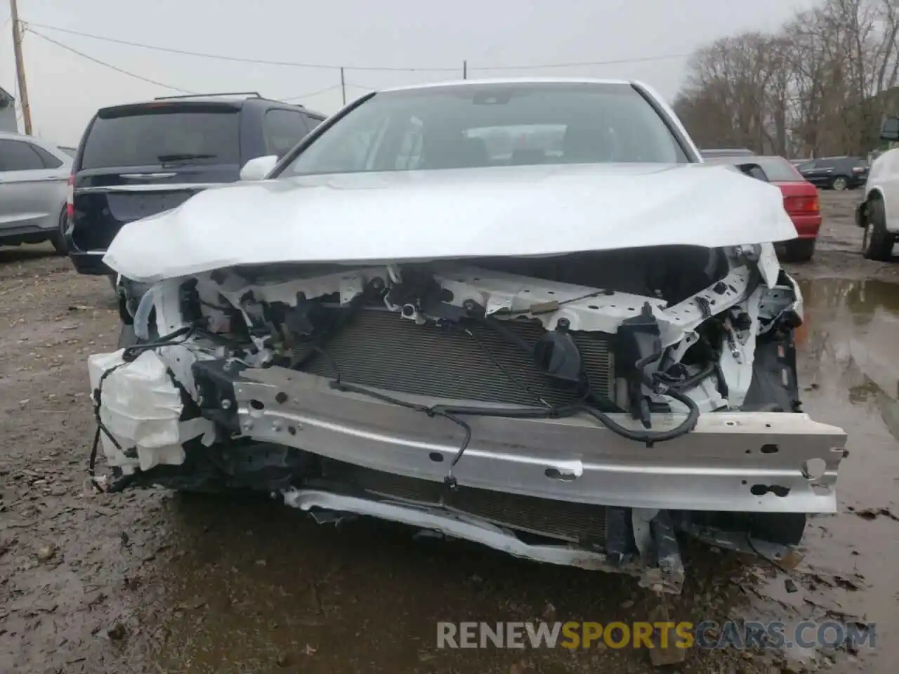 9 Photograph of a damaged car 4T1G11AK0LU330926 TOYOTA CAMRY 2020