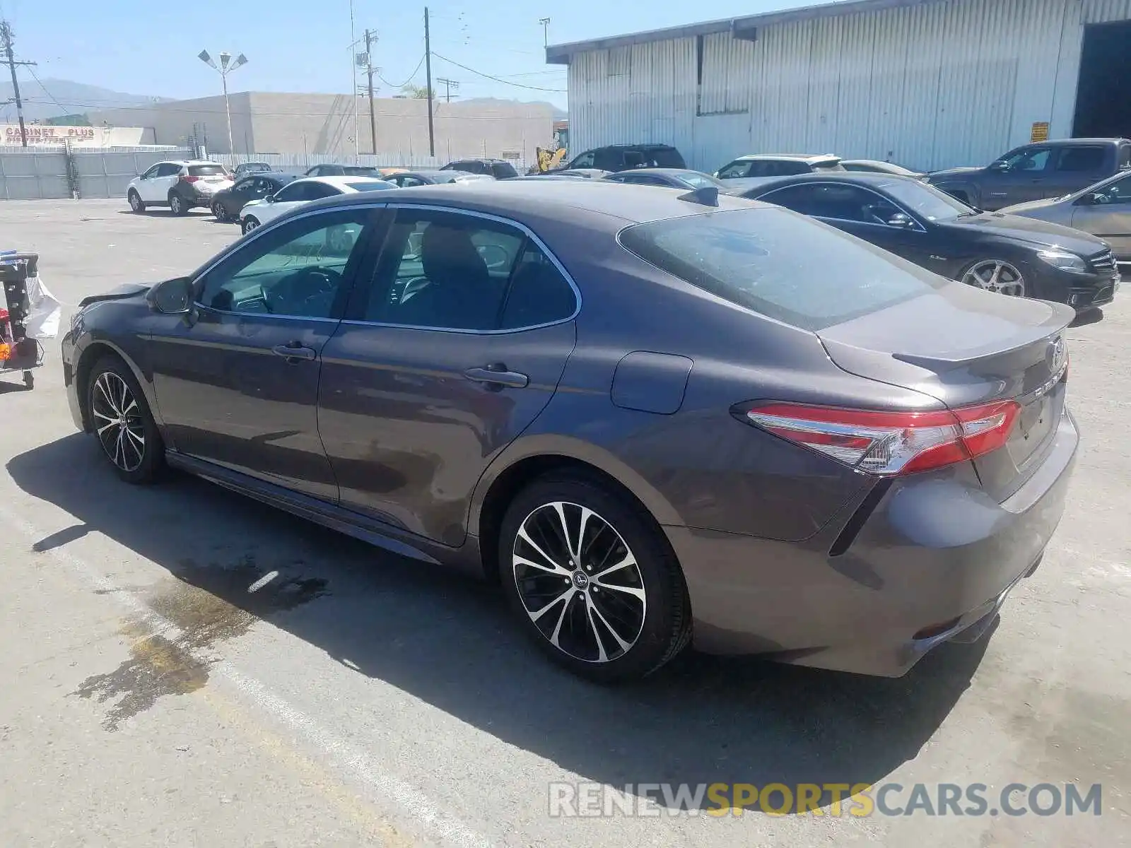 3 Photograph of a damaged car 4T1G11AK0LU334541 TOYOTA CAMRY 2020