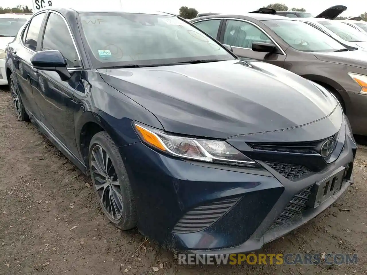 1 Photograph of a damaged car 4T1G11AK0LU334961 TOYOTA CAMRY 2020