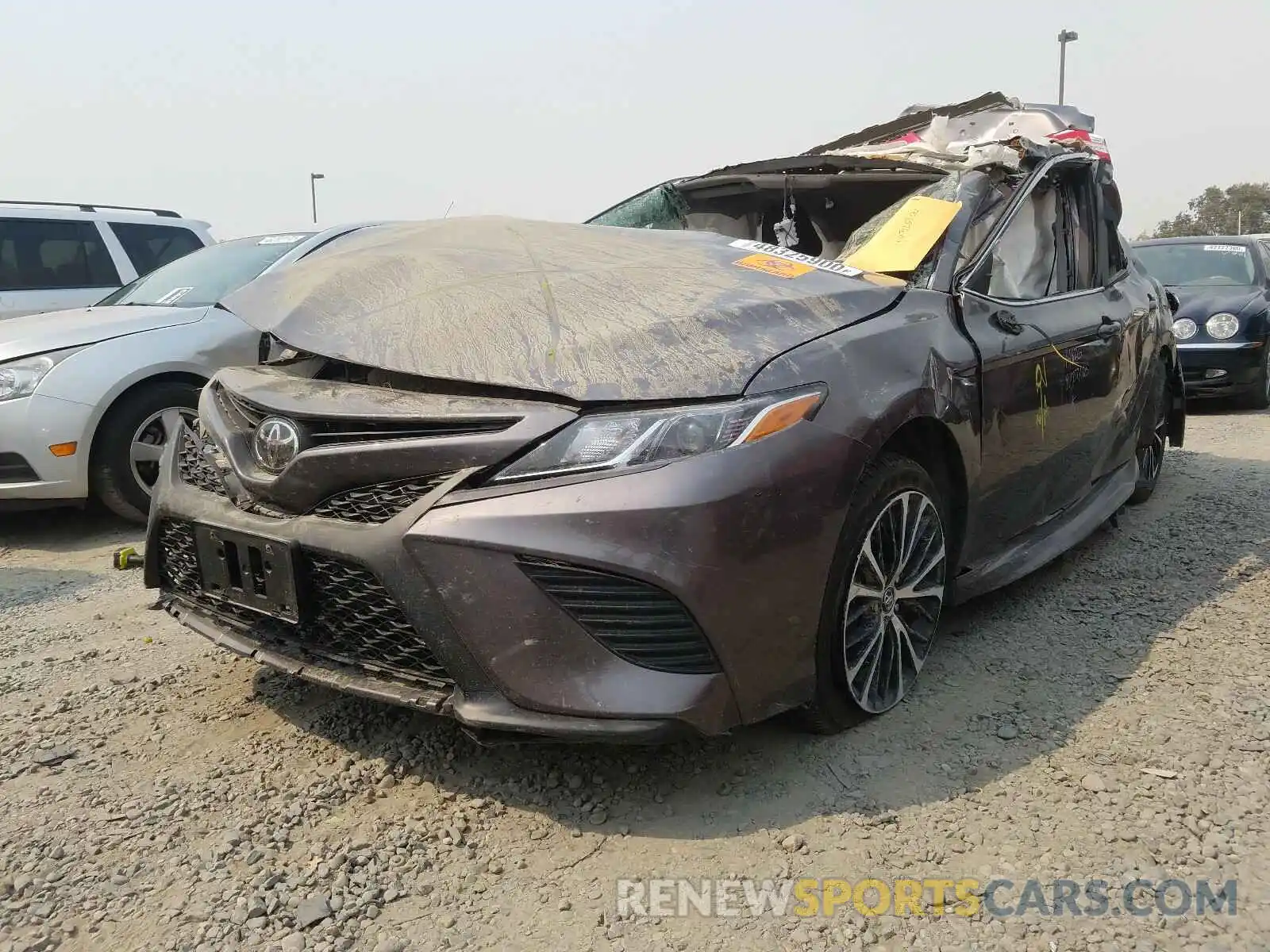 2 Photograph of a damaged car 4T1G11AK0LU335124 TOYOTA CAMRY 2020