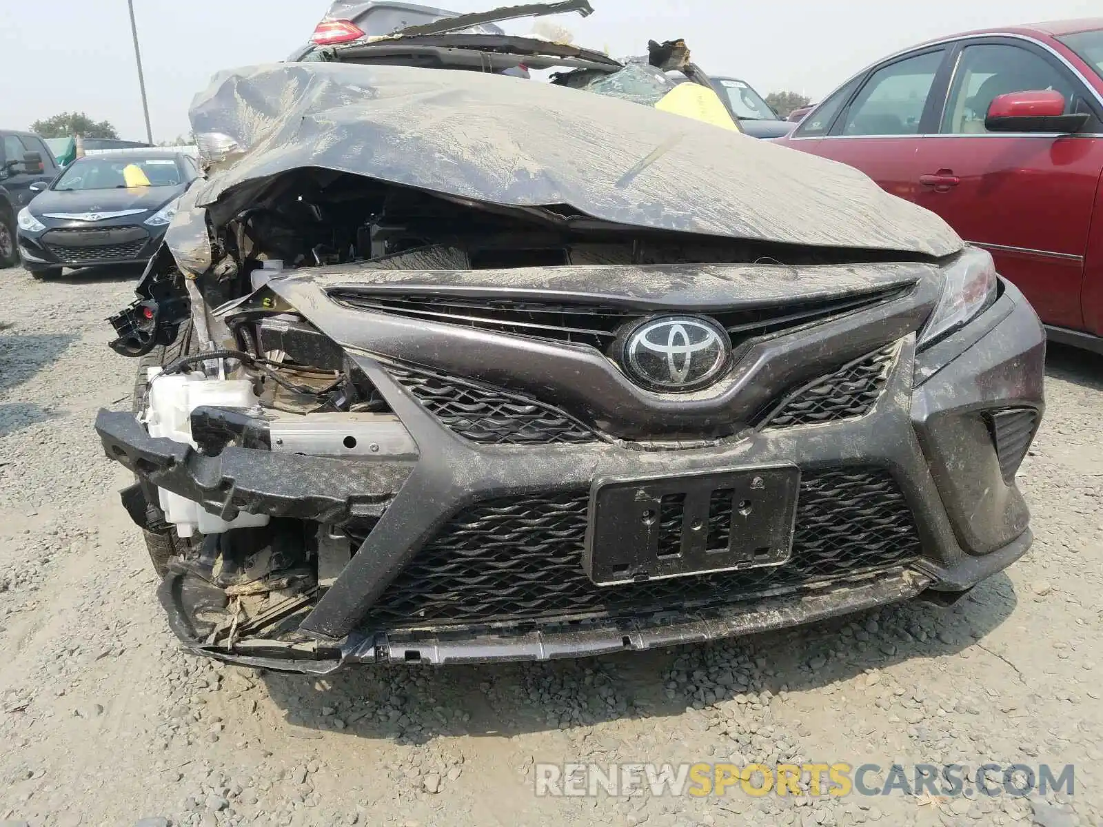 9 Photograph of a damaged car 4T1G11AK0LU335124 TOYOTA CAMRY 2020