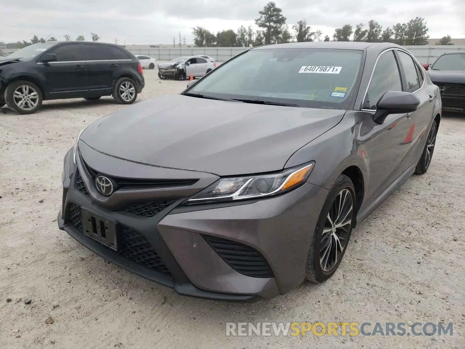 2 Photograph of a damaged car 4T1G11AK0LU335608 TOYOTA CAMRY 2020