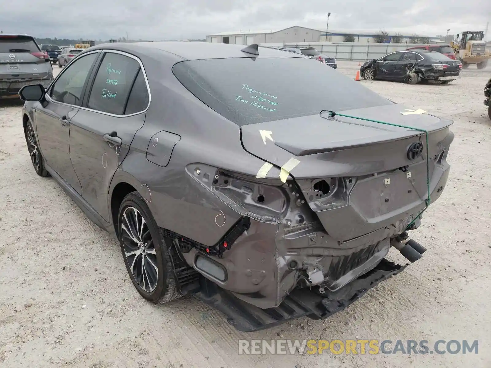 3 Photograph of a damaged car 4T1G11AK0LU335608 TOYOTA CAMRY 2020