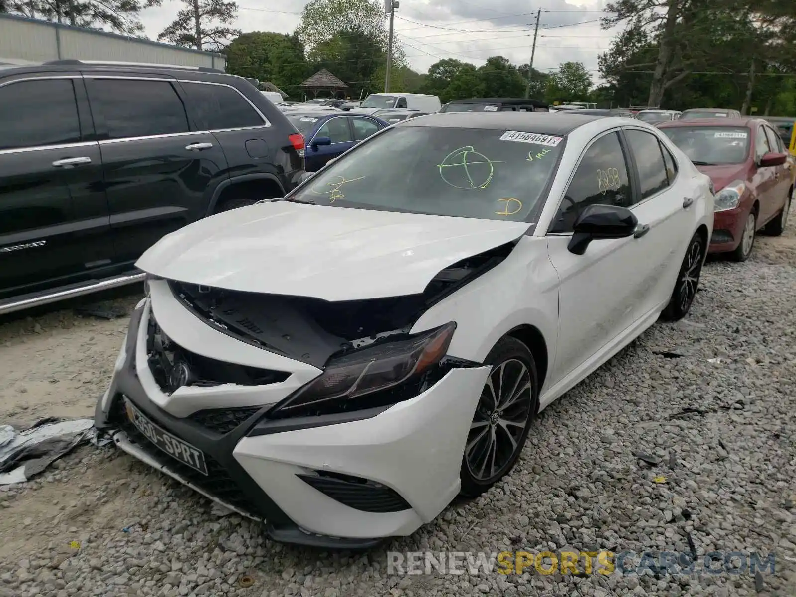 2 Photograph of a damaged car 4T1G11AK0LU339044 TOYOTA CAMRY 2020