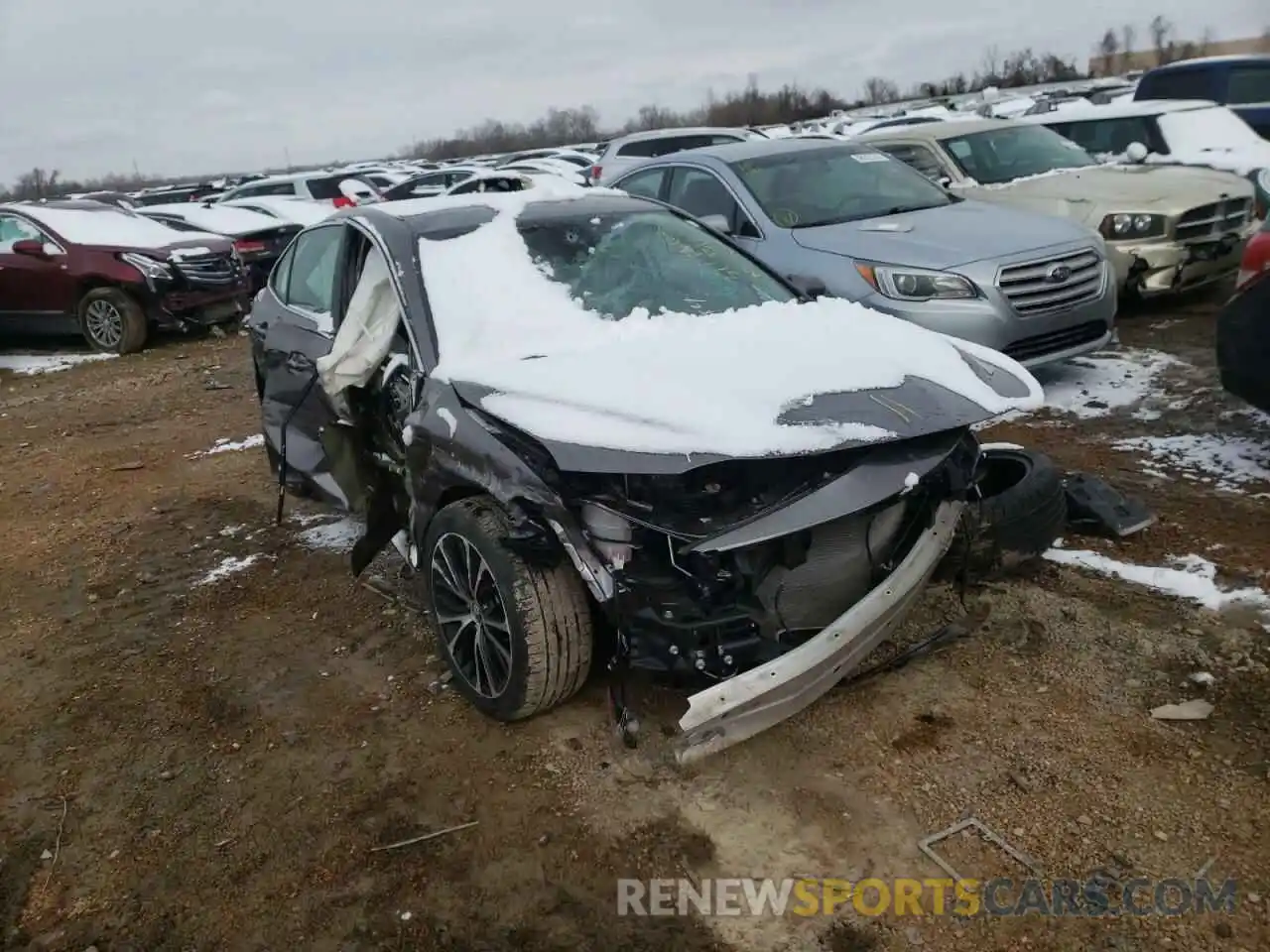 9 Photograph of a damaged car 4T1G11AK0LU340937 TOYOTA CAMRY 2020