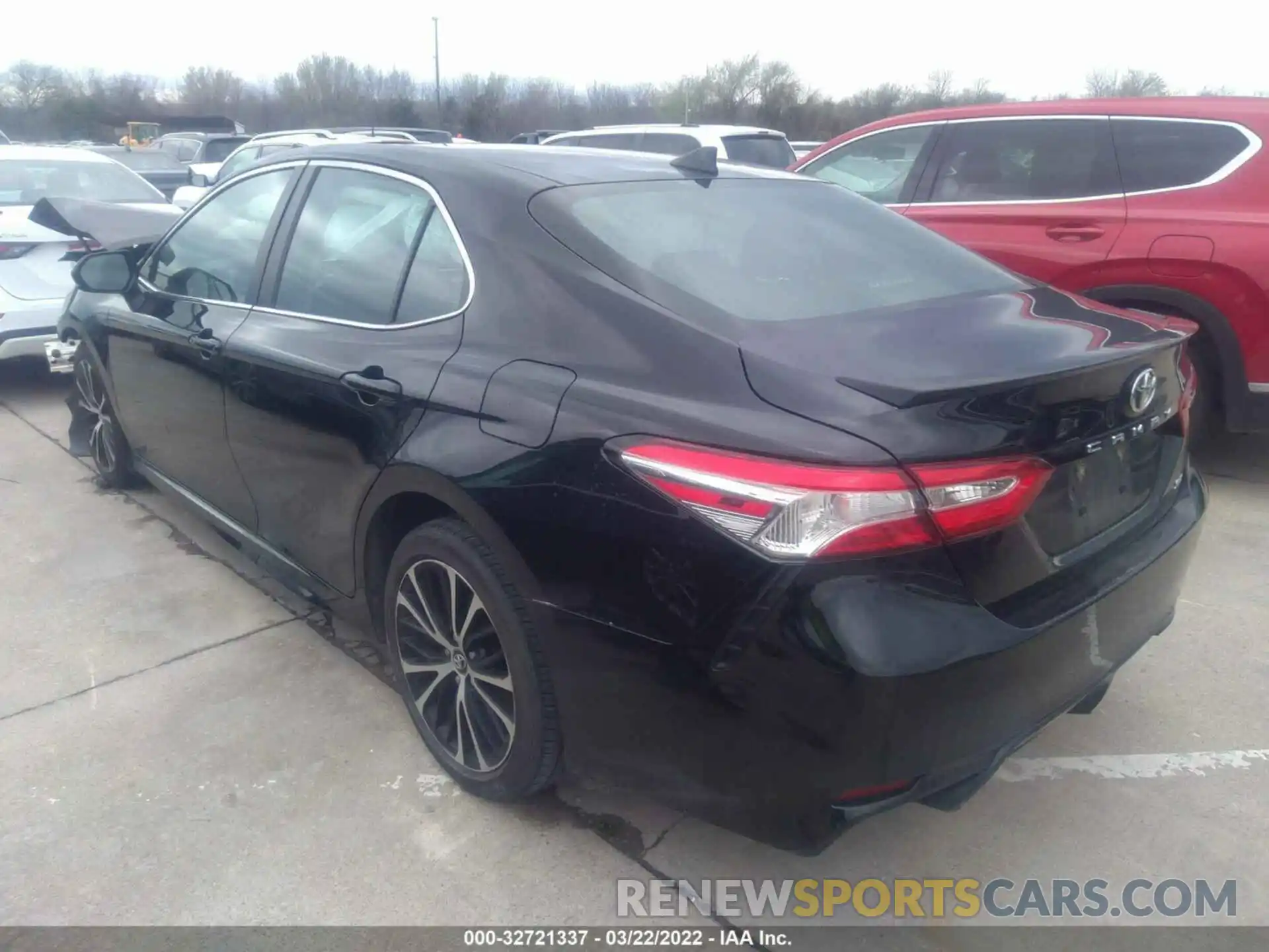 3 Photograph of a damaged car 4T1G11AK0LU344518 TOYOTA CAMRY 2020