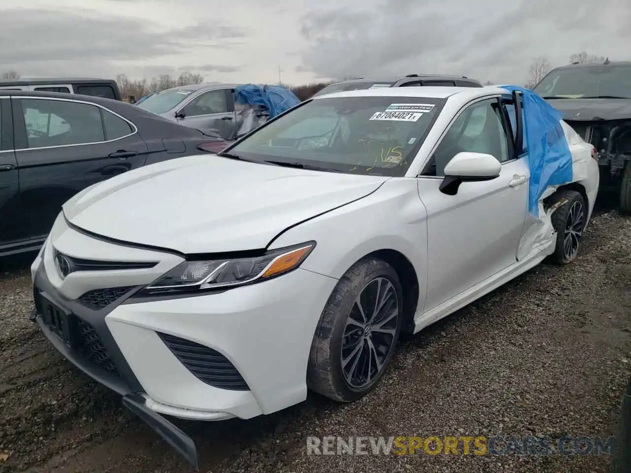 2 Photograph of a damaged car 4T1G11AK0LU348486 TOYOTA CAMRY 2020