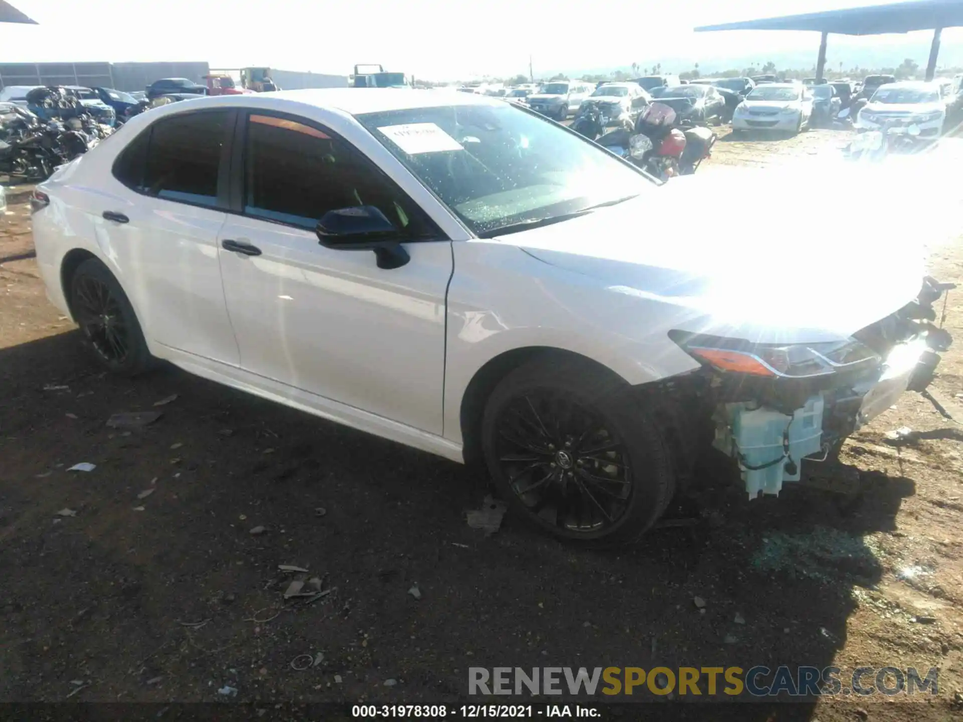 1 Photograph of a damaged car 4T1G11AK0LU350013 TOYOTA CAMRY 2020