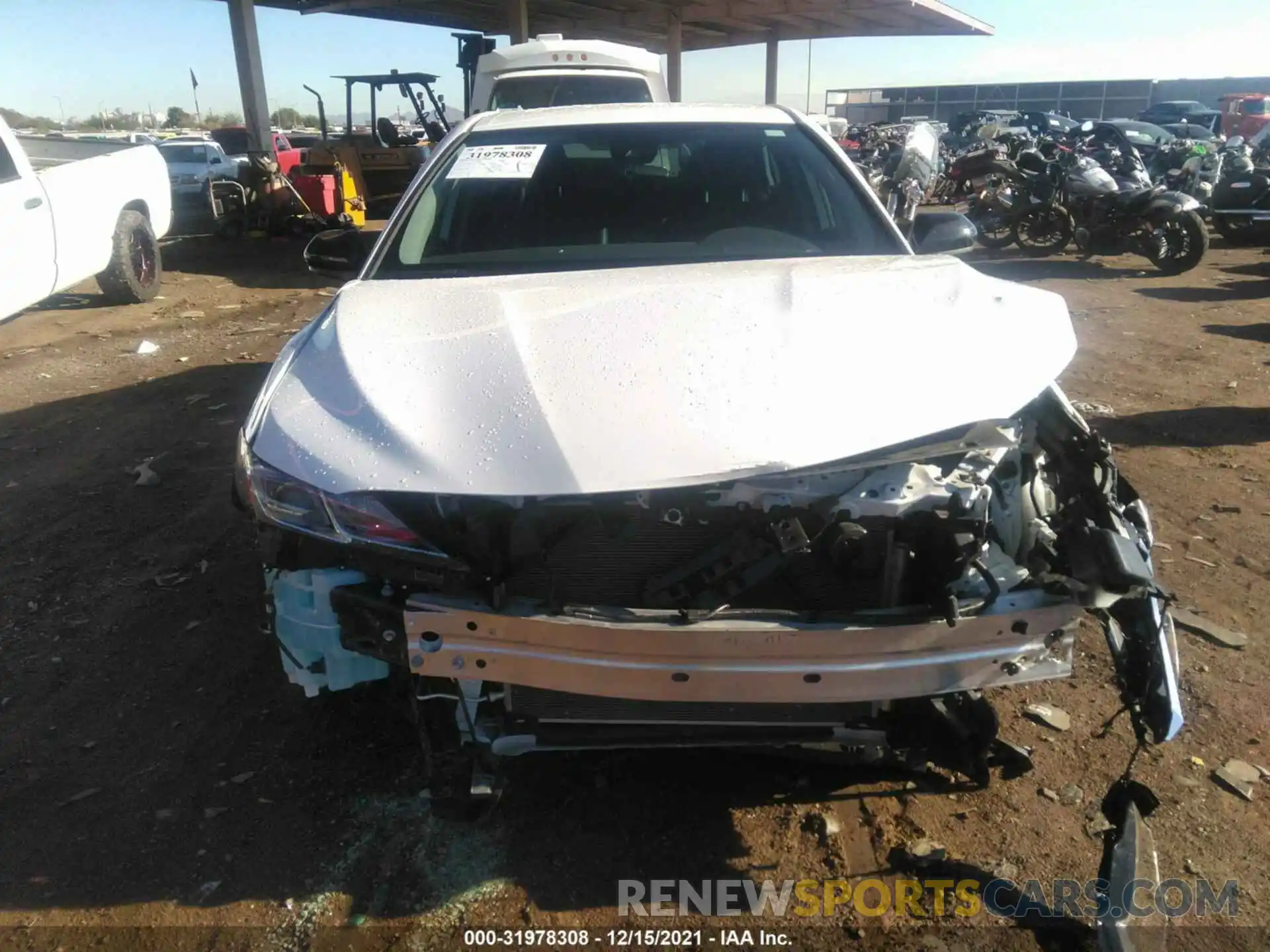 6 Photograph of a damaged car 4T1G11AK0LU350013 TOYOTA CAMRY 2020