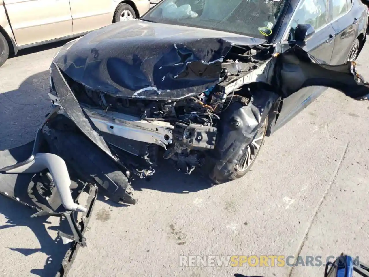 9 Photograph of a damaged car 4T1G11AK0LU353087 TOYOTA CAMRY 2020