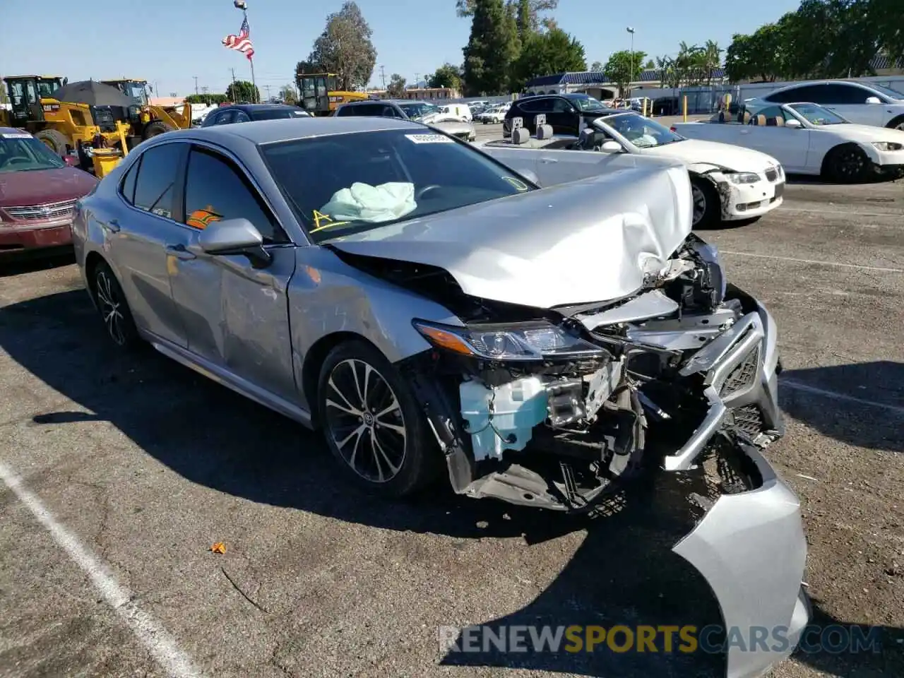 1 Photograph of a damaged car 4T1G11AK0LU354837 TOYOTA CAMRY 2020