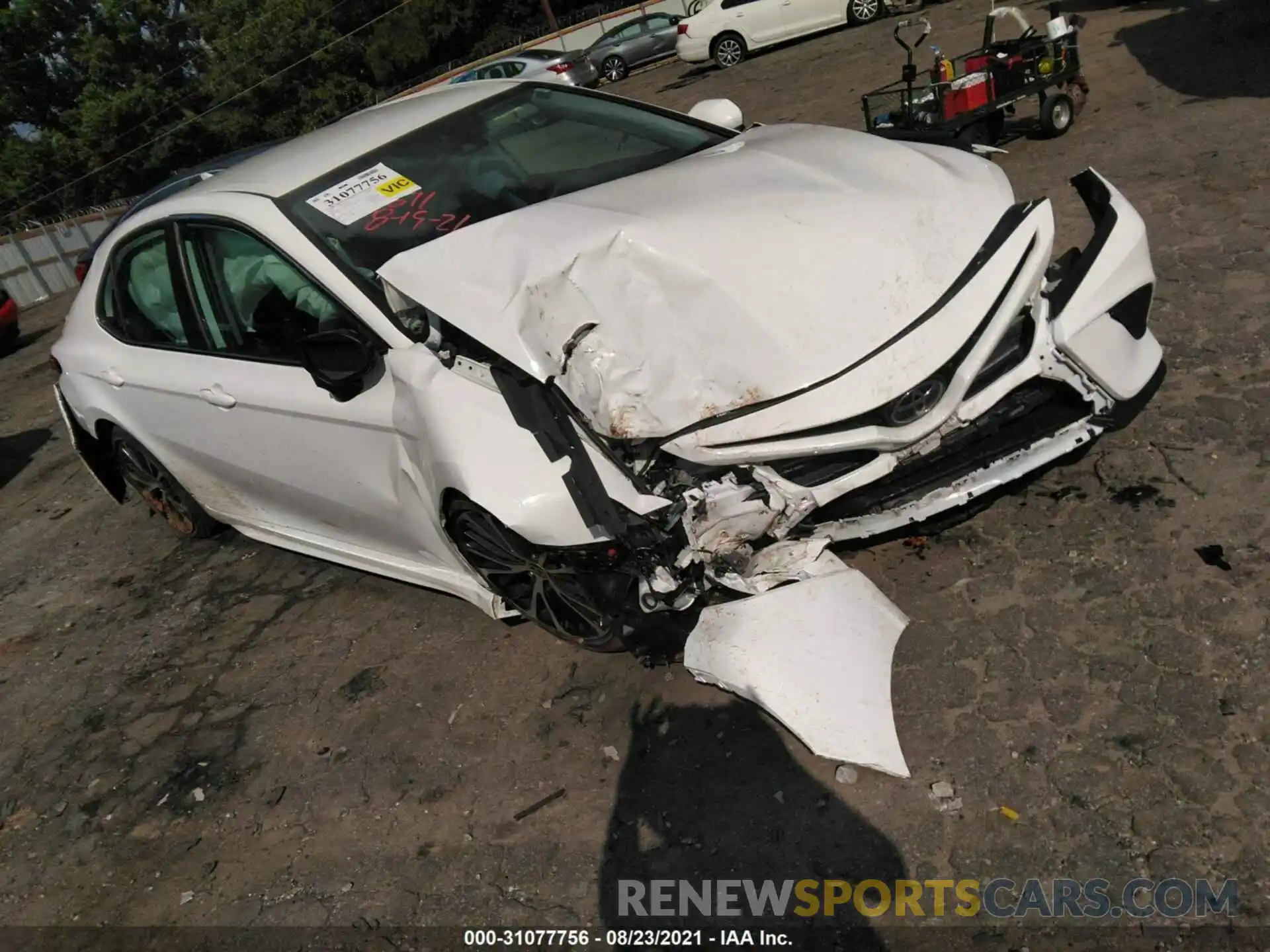 1 Photograph of a damaged car 4T1G11AK0LU360511 TOYOTA CAMRY 2020