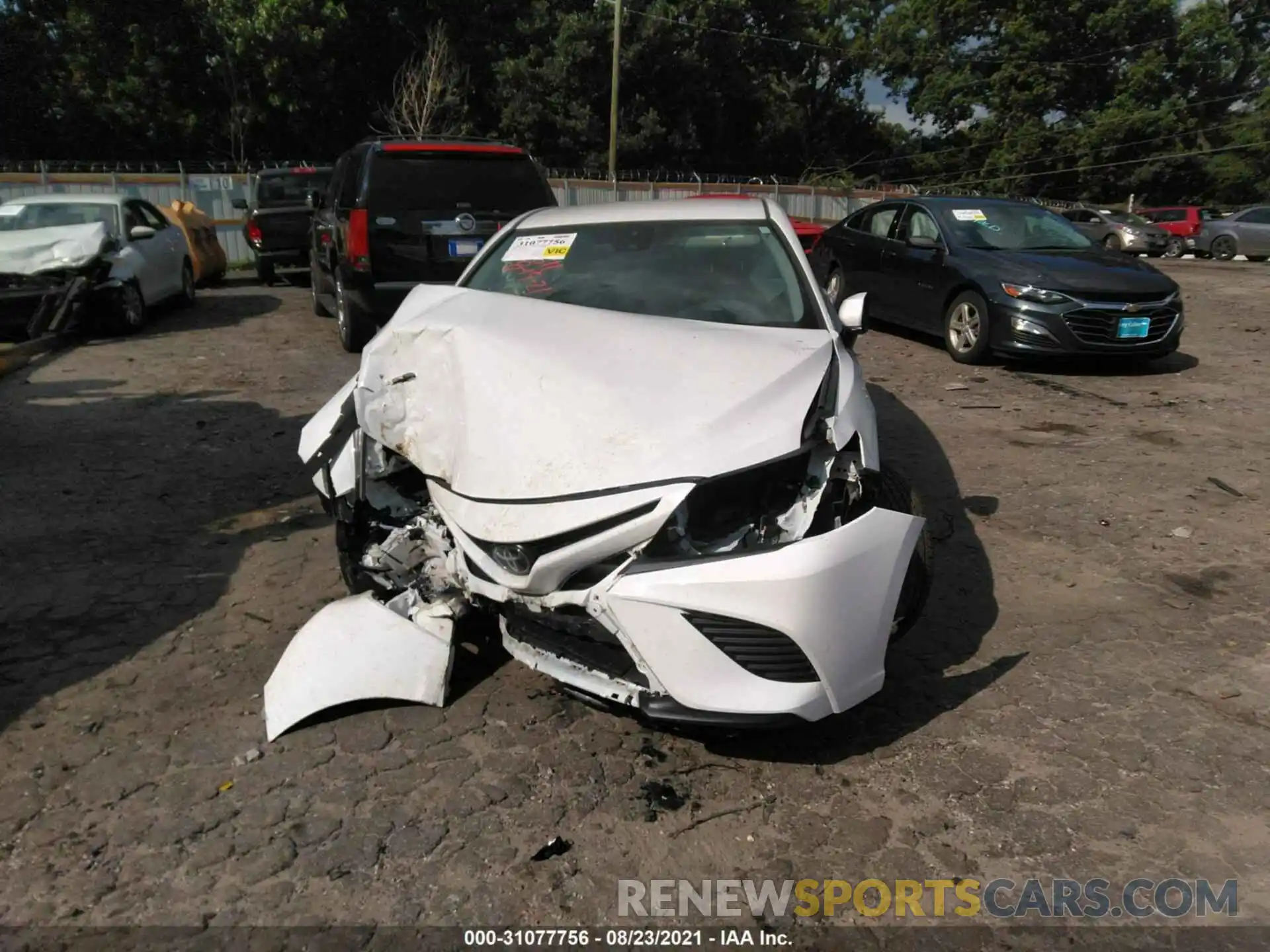 6 Photograph of a damaged car 4T1G11AK0LU360511 TOYOTA CAMRY 2020